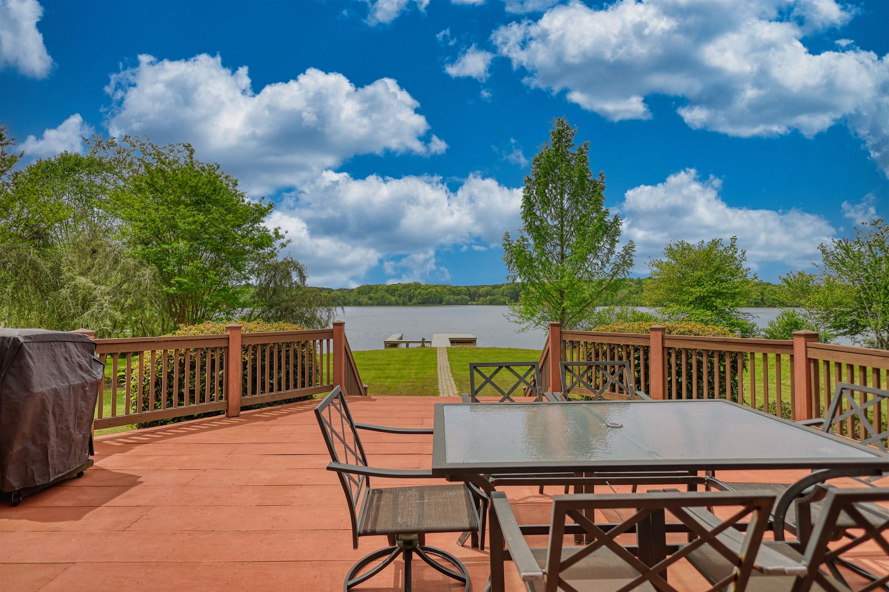 1031 Shoreline Drive Property Photo 33