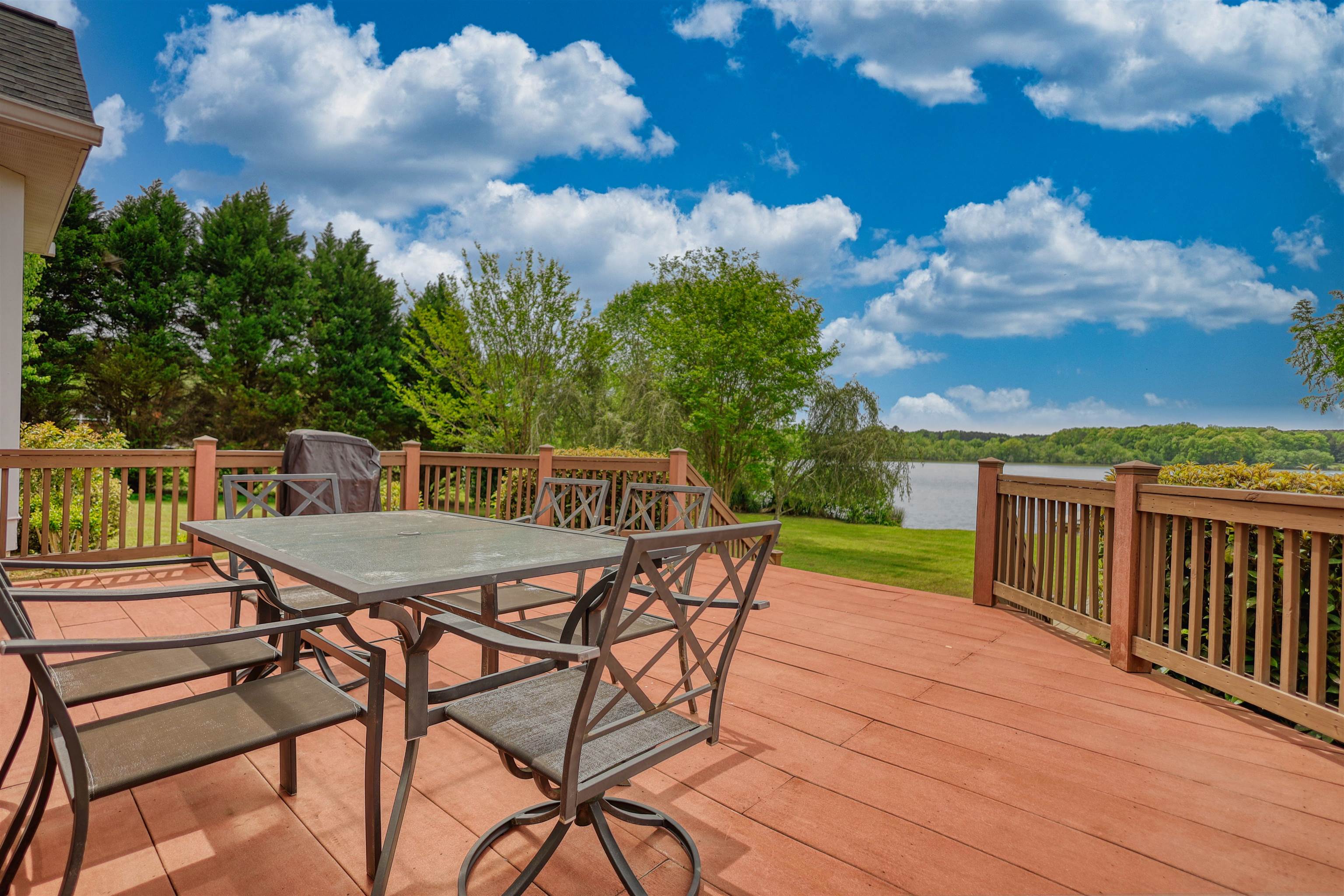1031 Shoreline Drive Property Photo 34