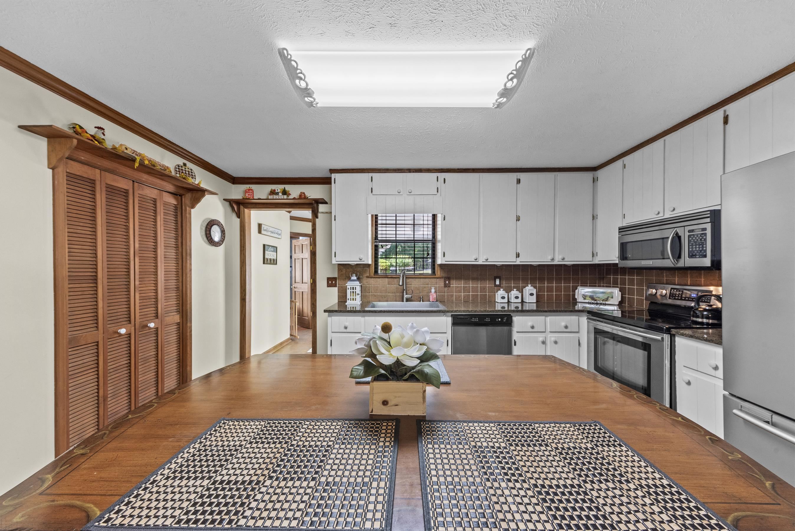100 Misenheimer Road Property Photo 11