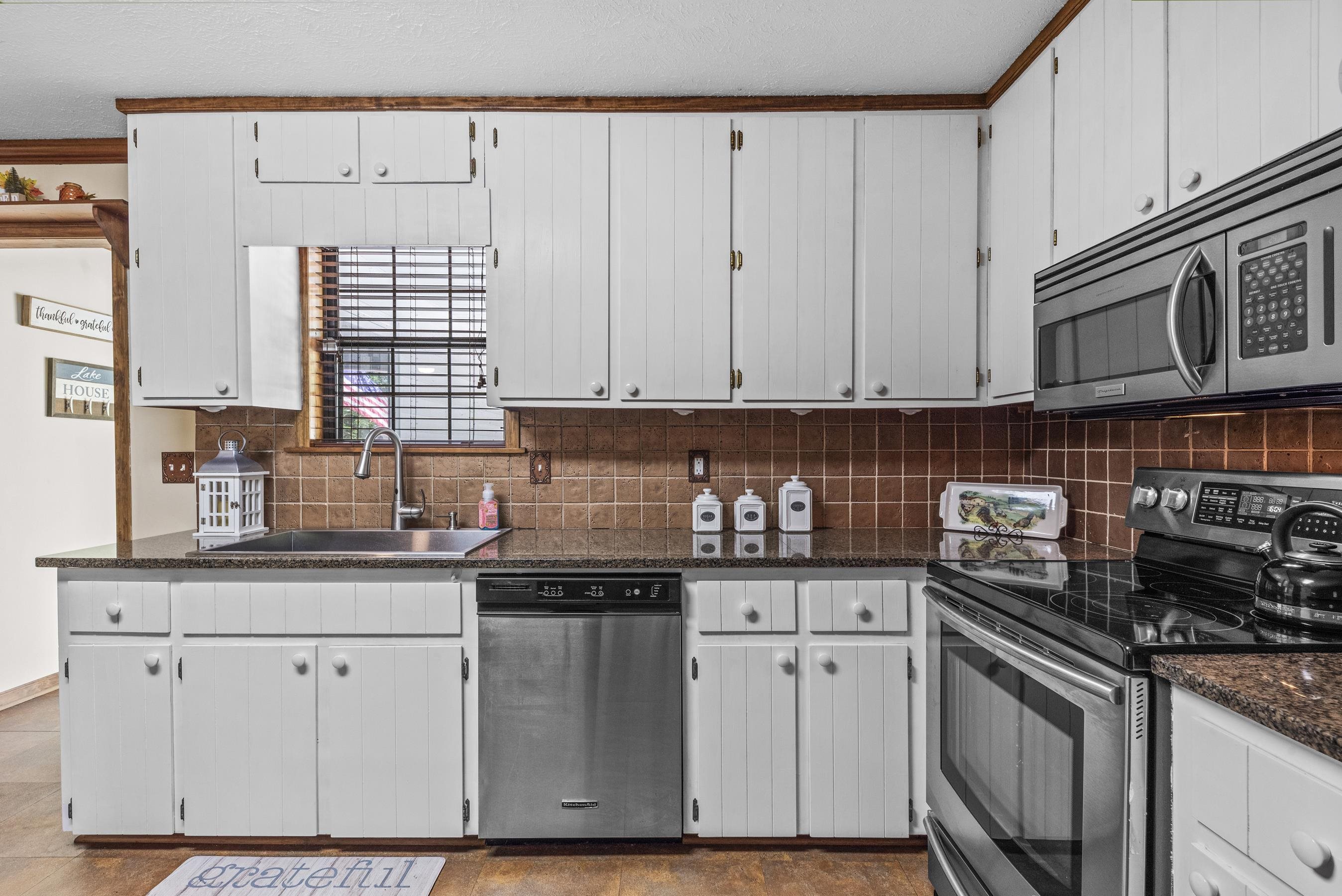 100 Misenheimer Road Property Photo 13