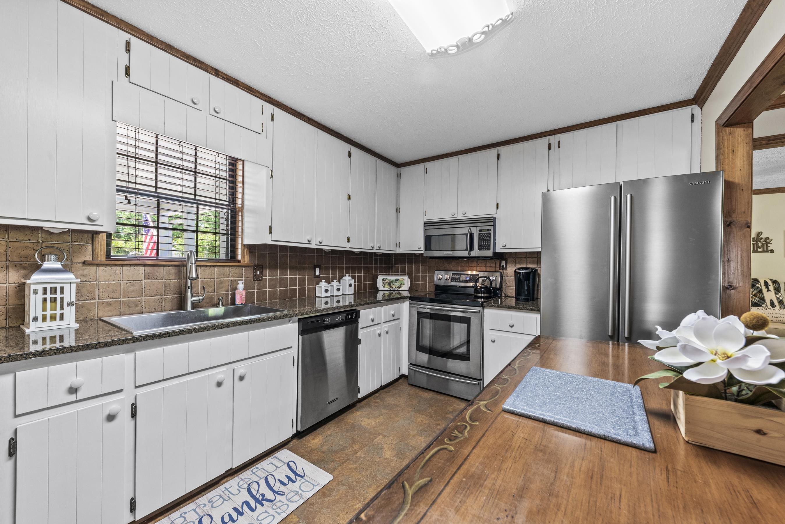 100 Misenheimer Road Property Photo 14