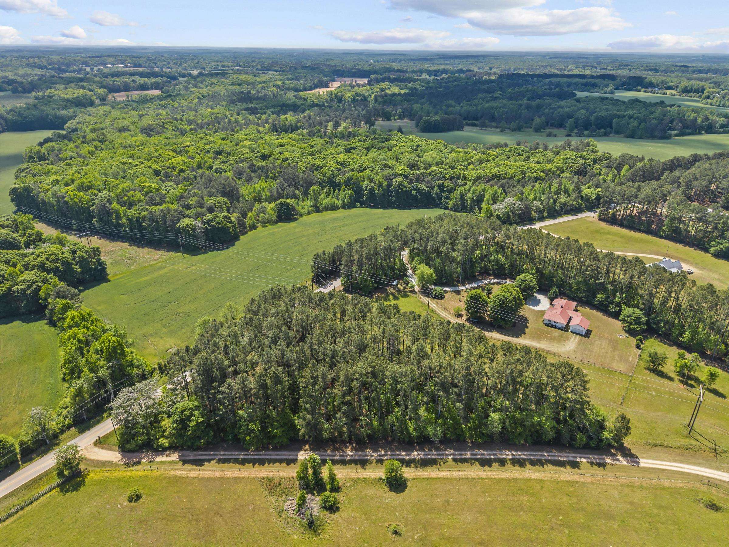 1490 Crawley Road Property Photo 4