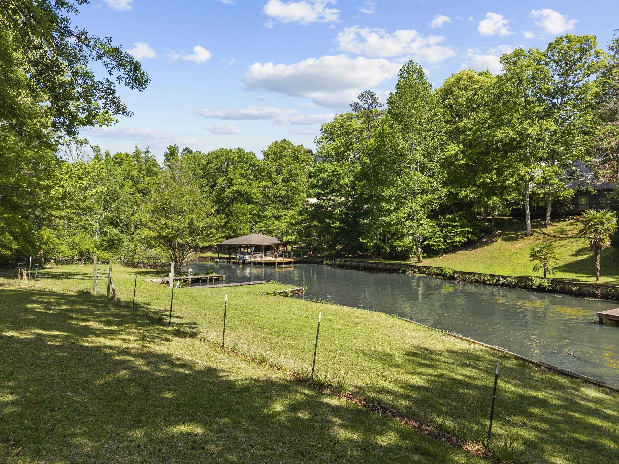 103 Little River Drive Property Photo 12