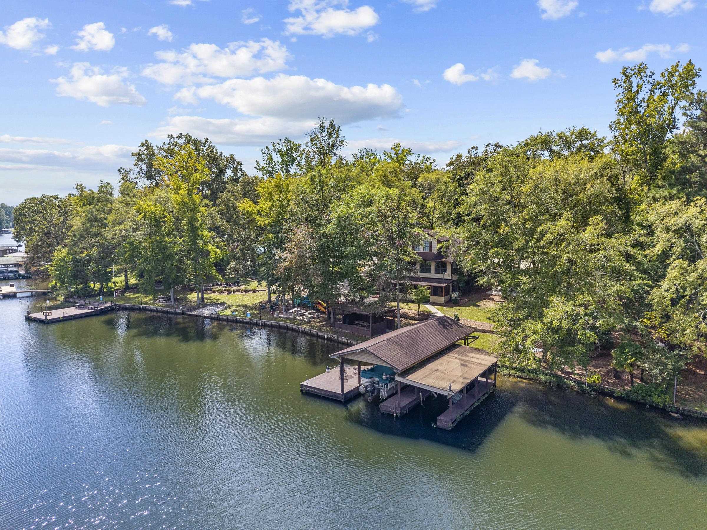 388 Possum Point Drive Property Photo 1