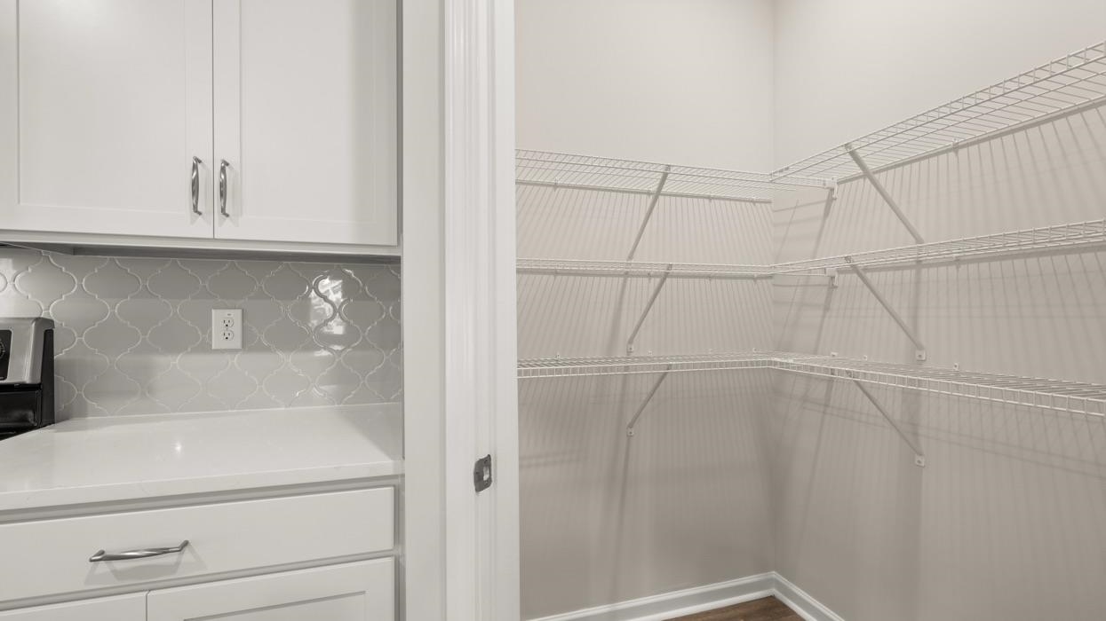 1200 Amerson Street Property Photo 24