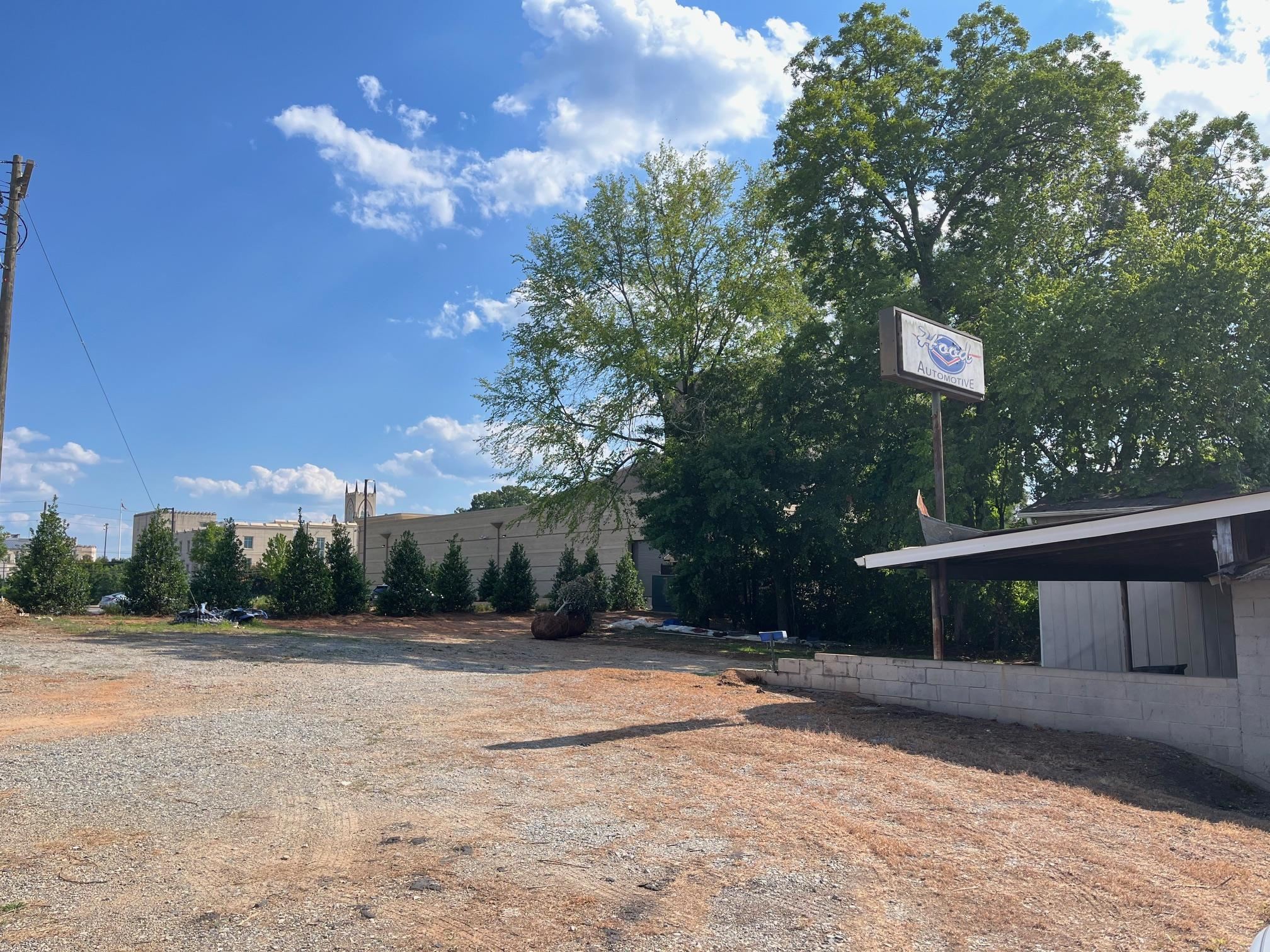 111 Elbert Street Property Photo 1