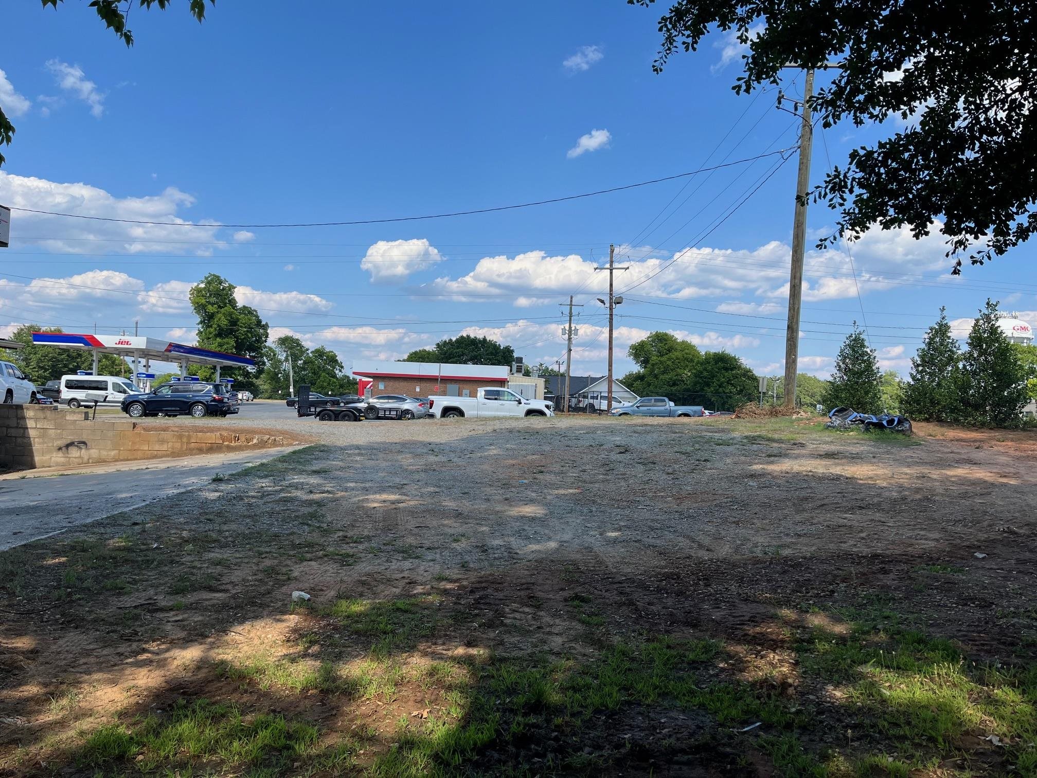 111 Elbert Street Property Photo 8