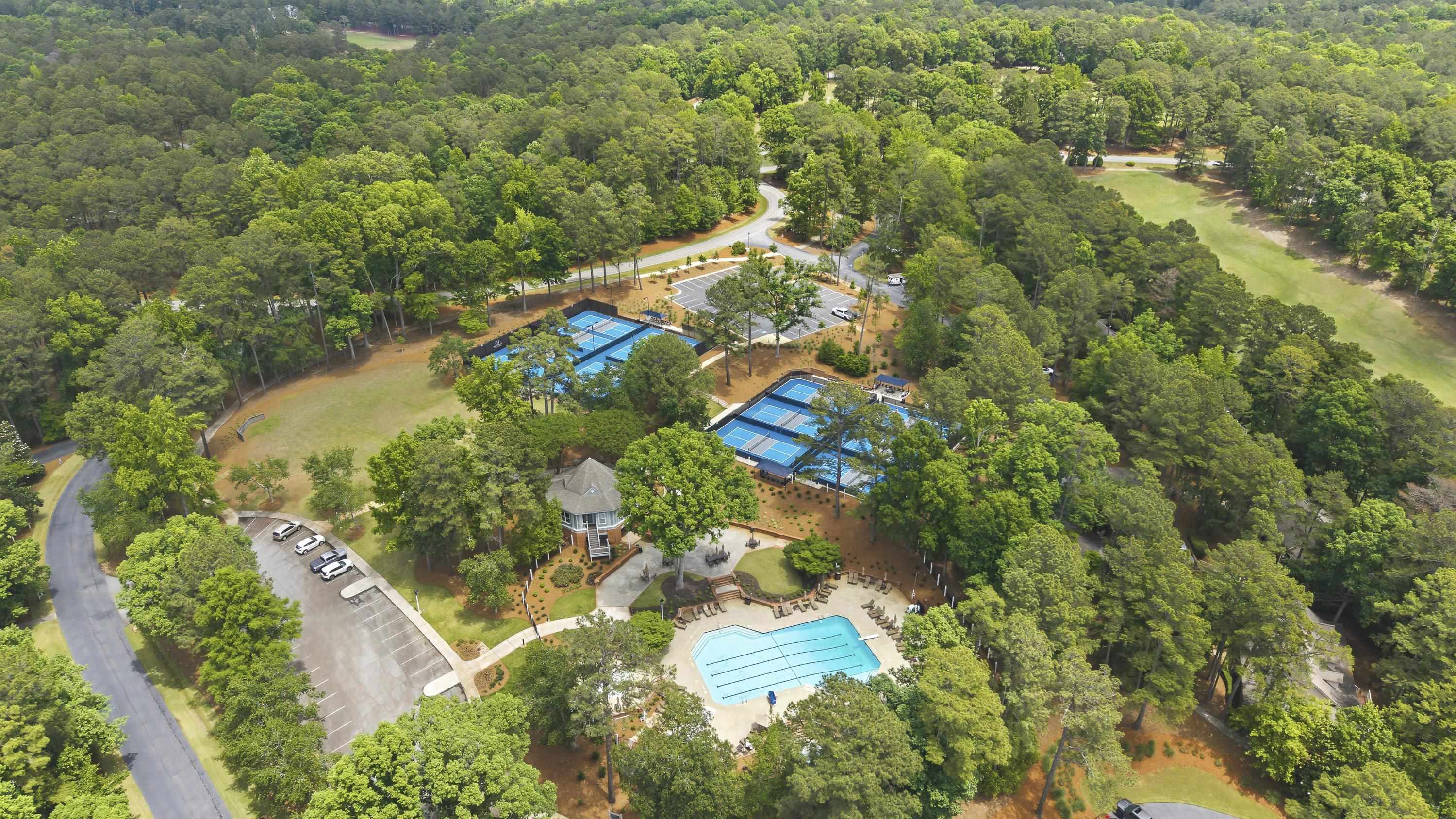 1039 Planters Trail Property Photo 5