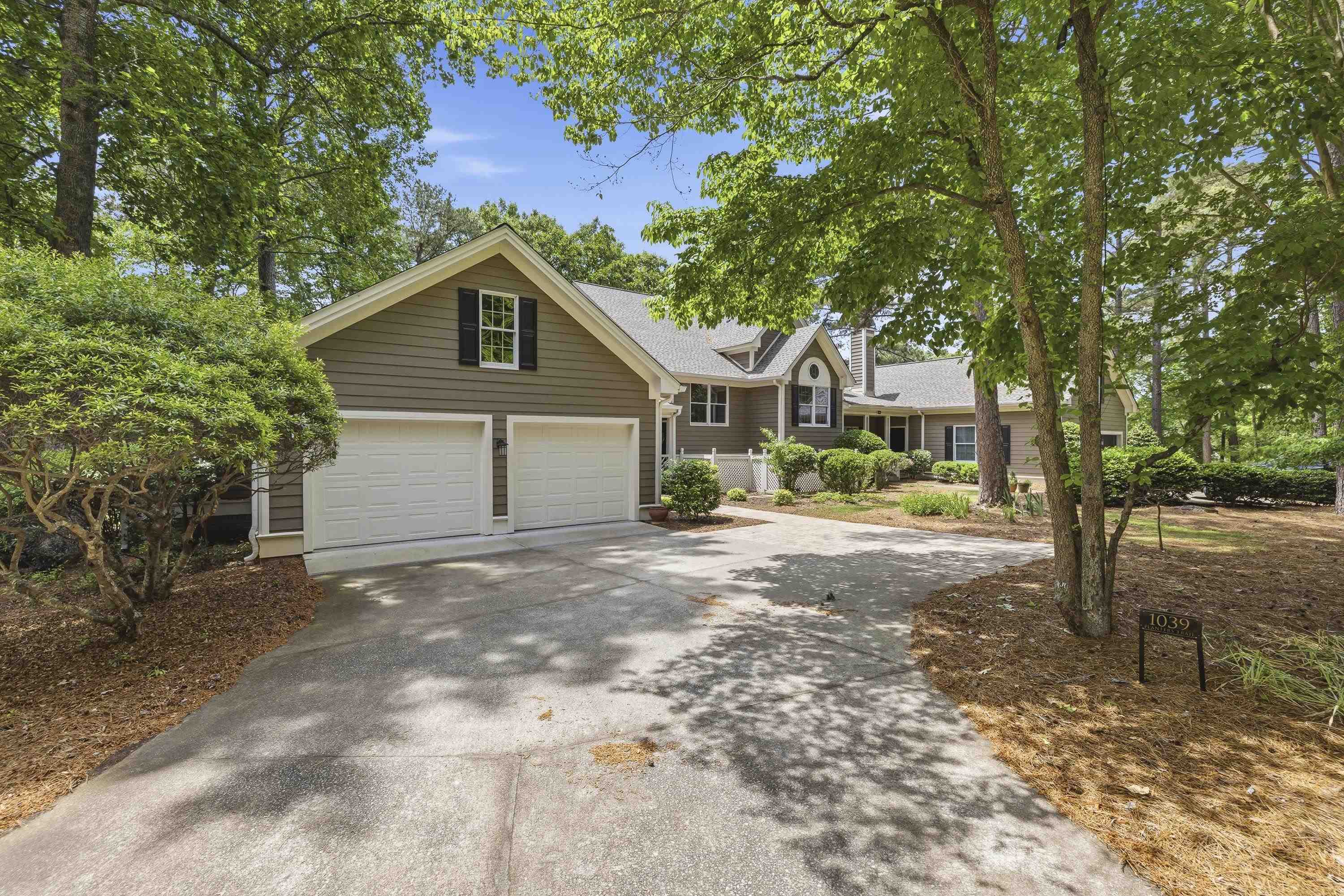 1039 Planters Trail Property Photo 8