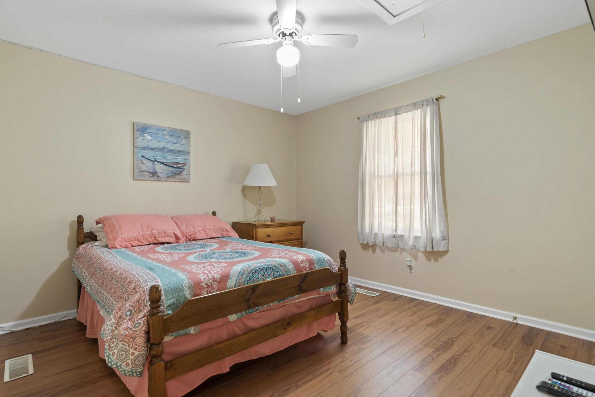 462 Rockville Springs Drive Property Photo 33