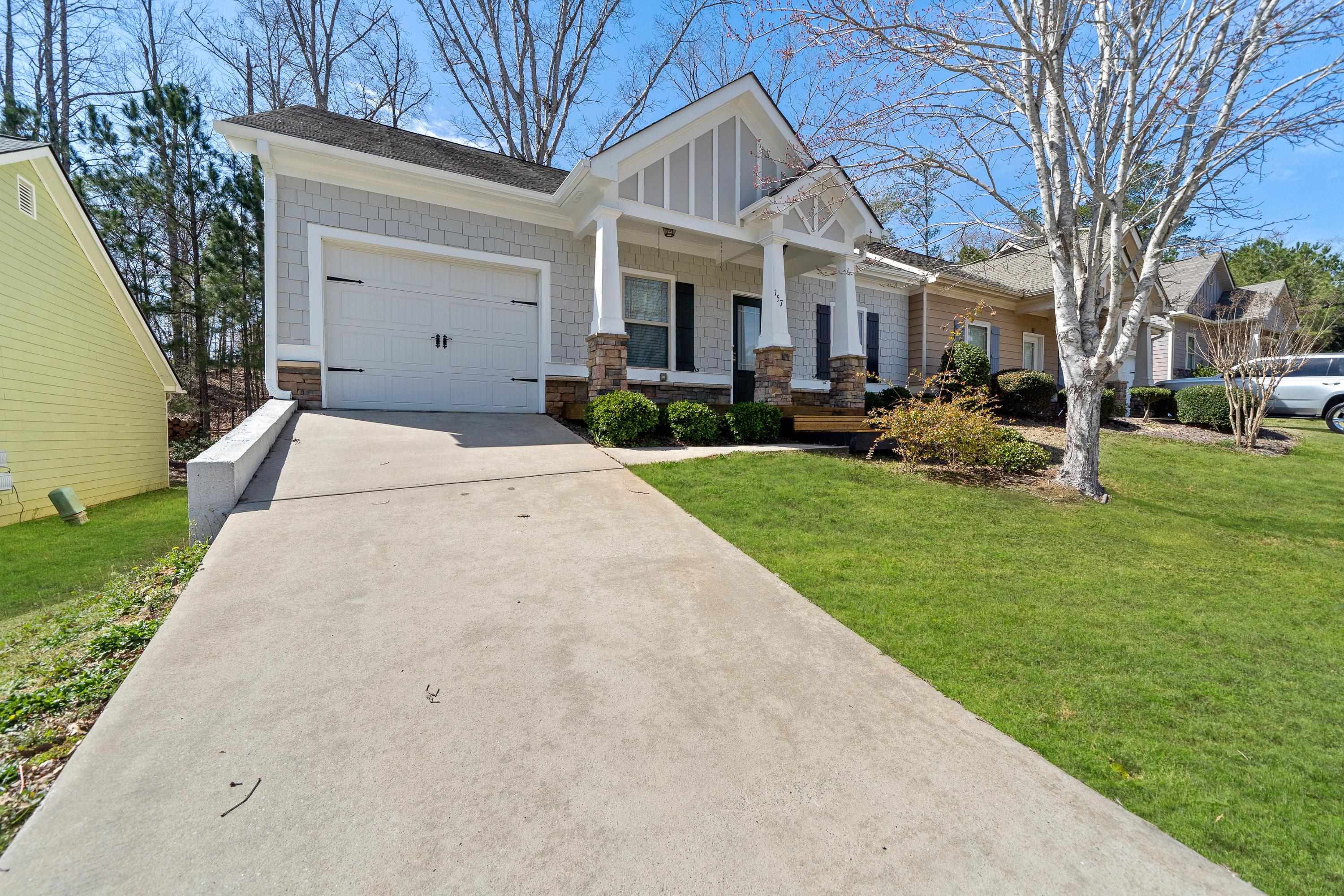 157 OAKWOOD DRIVE Property Photo 1