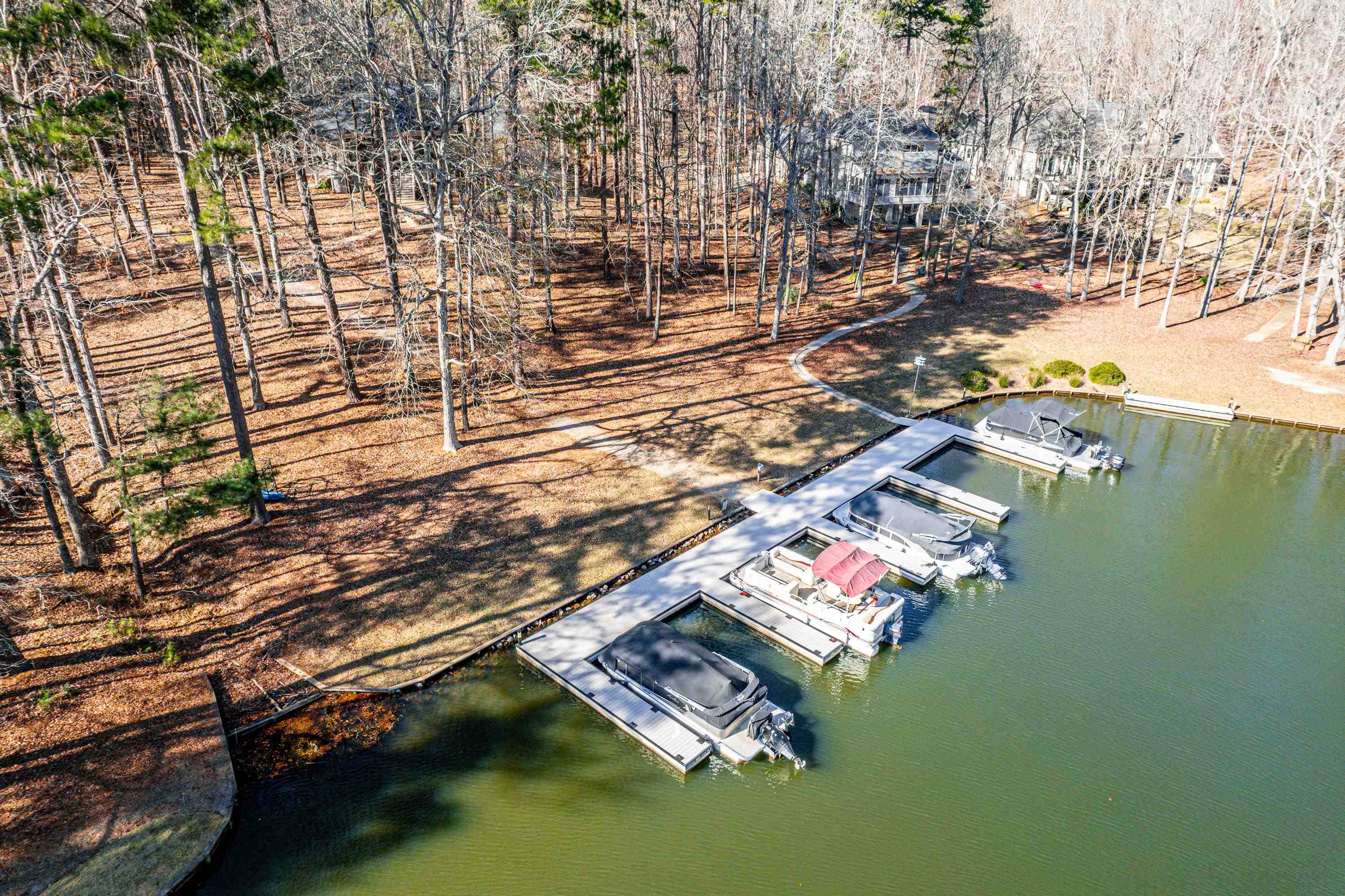 1071 Eaglewood Way Property Photo 3