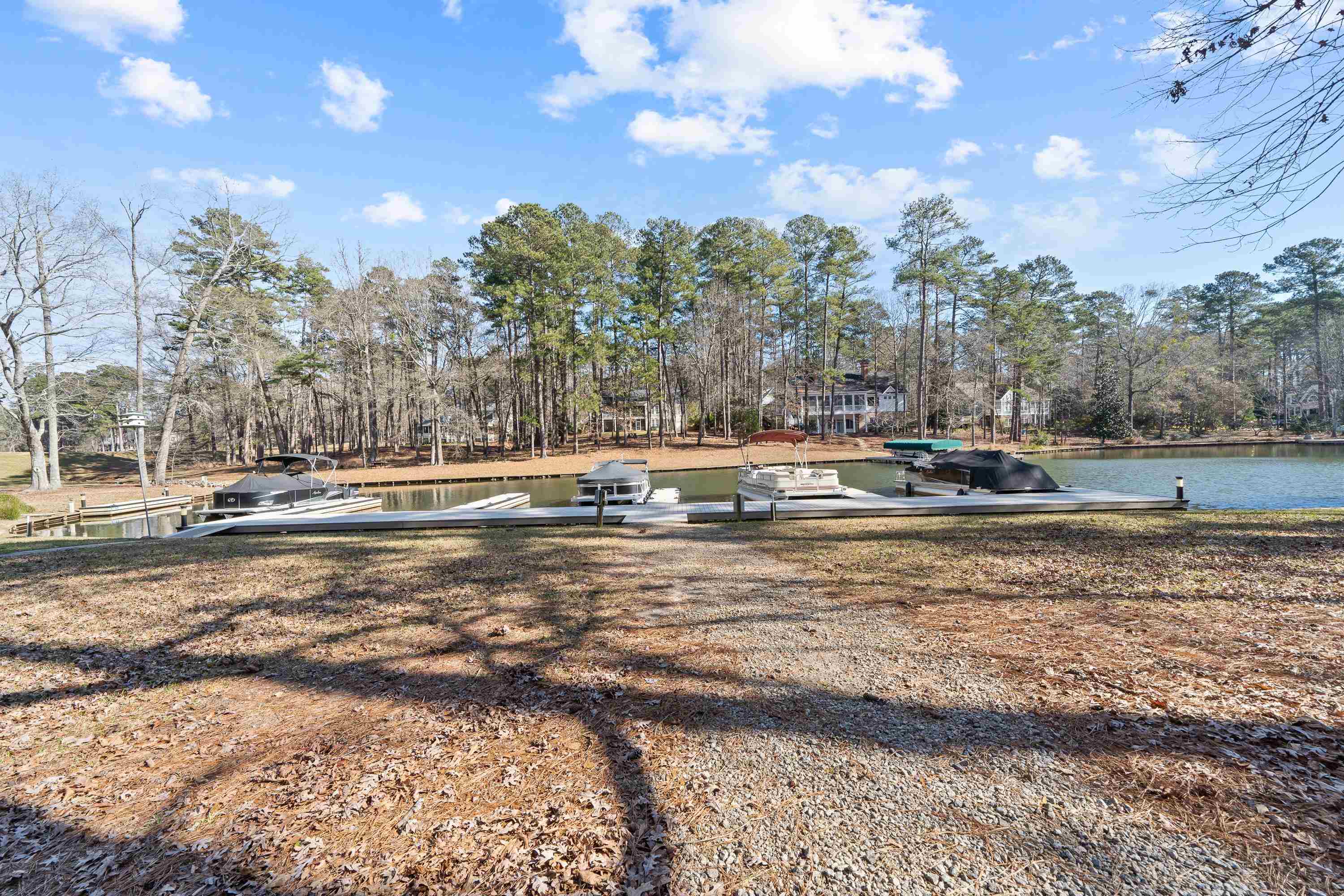 1071 Eaglewood Way Property Photo 4