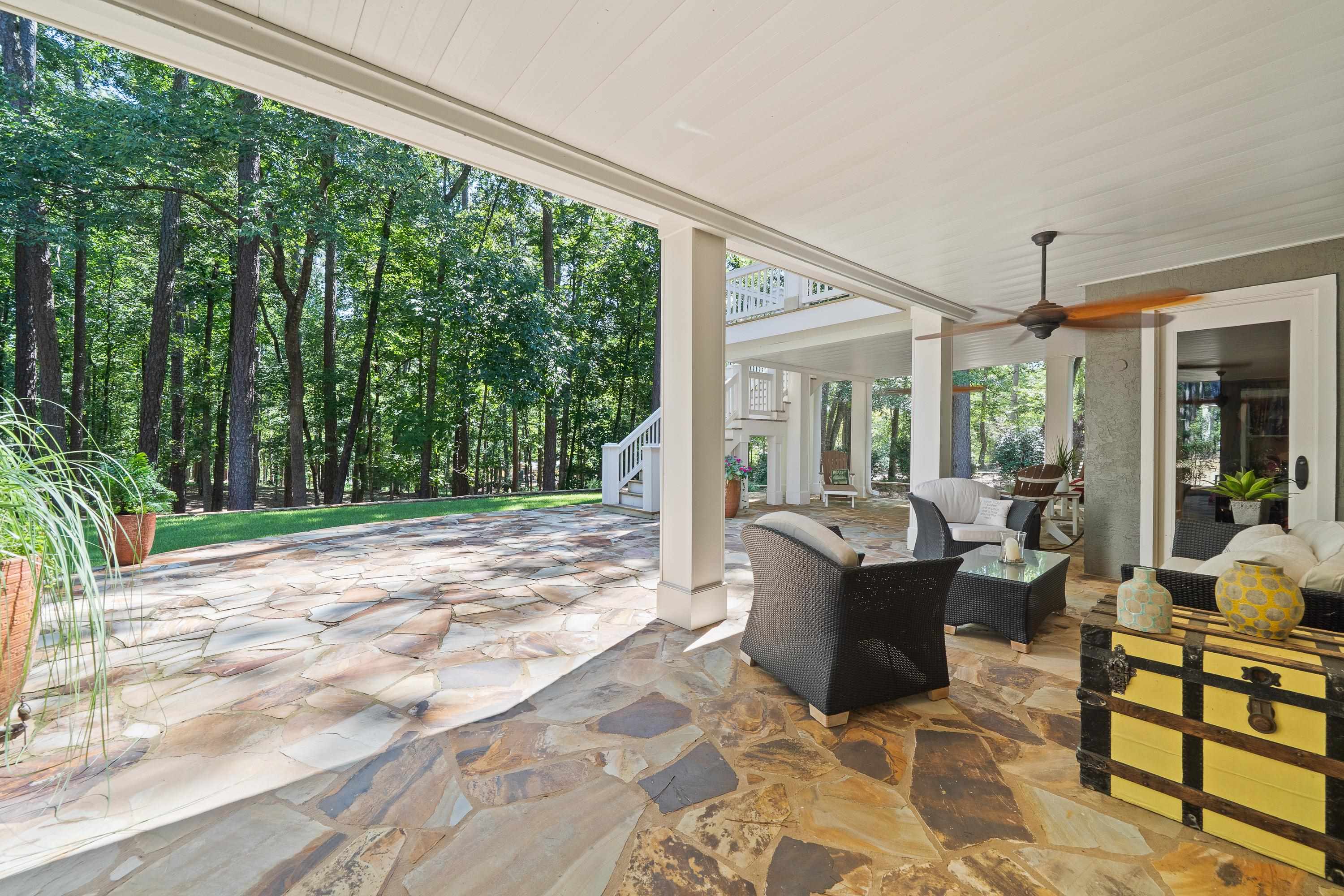 1071 Eaglewood Way Property Photo 59