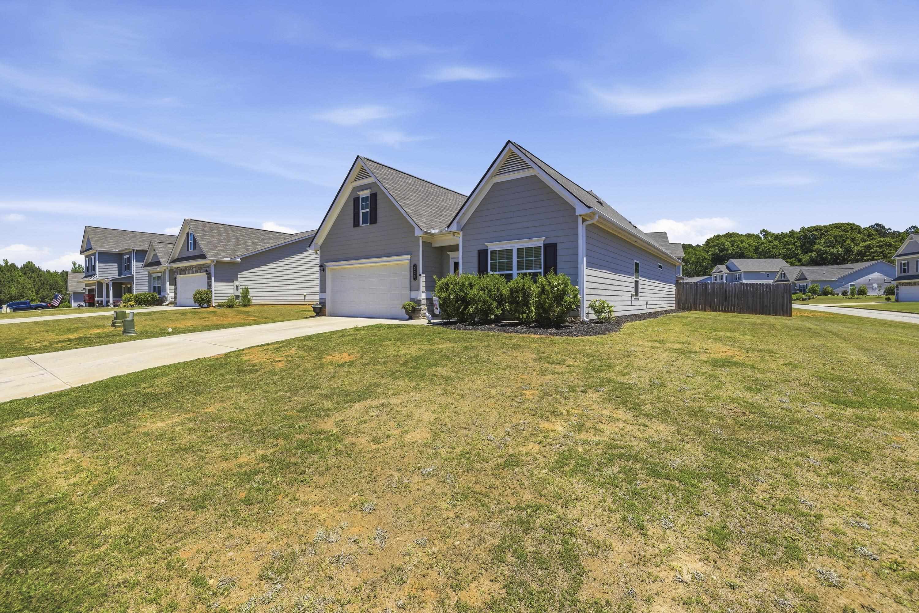 133 Kaitlyn Circle Property Photo 2
