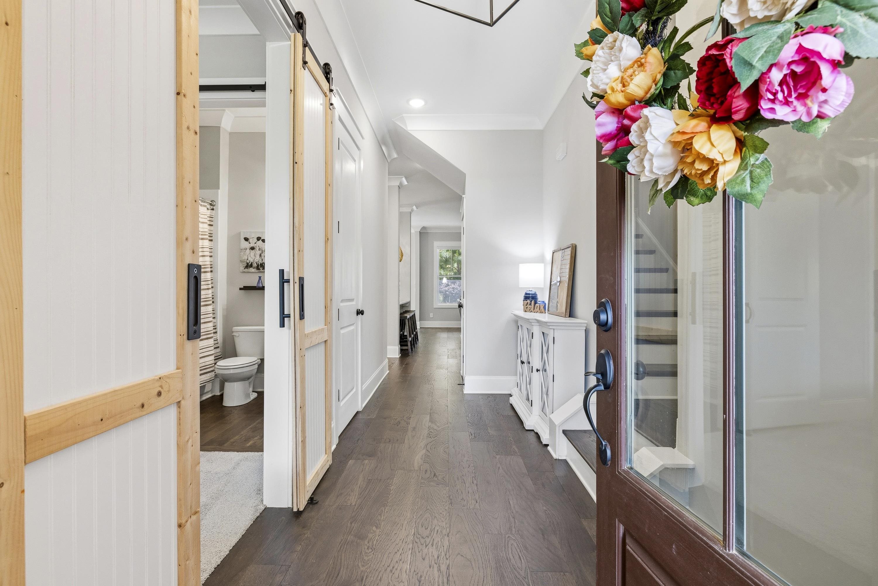 108 Wingspan Way Property Photo 6