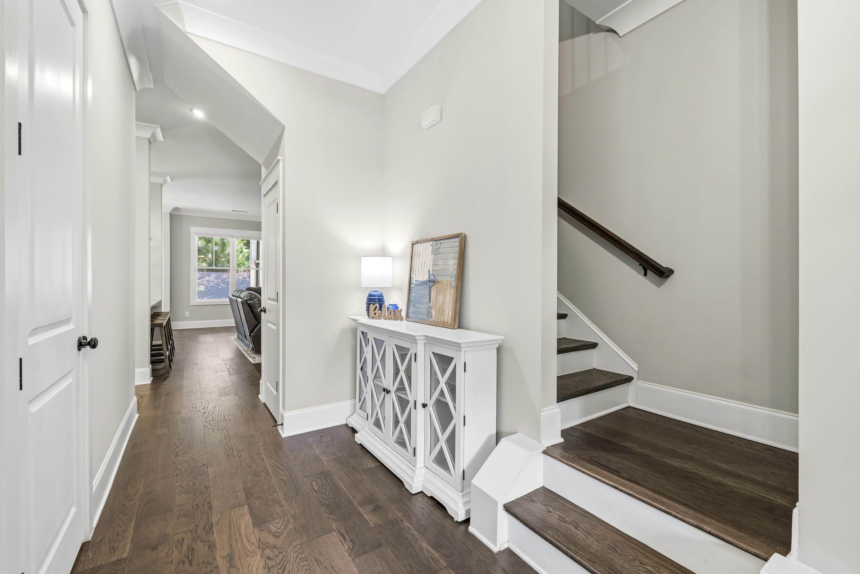 108 Wingspan Way Property Photo 7