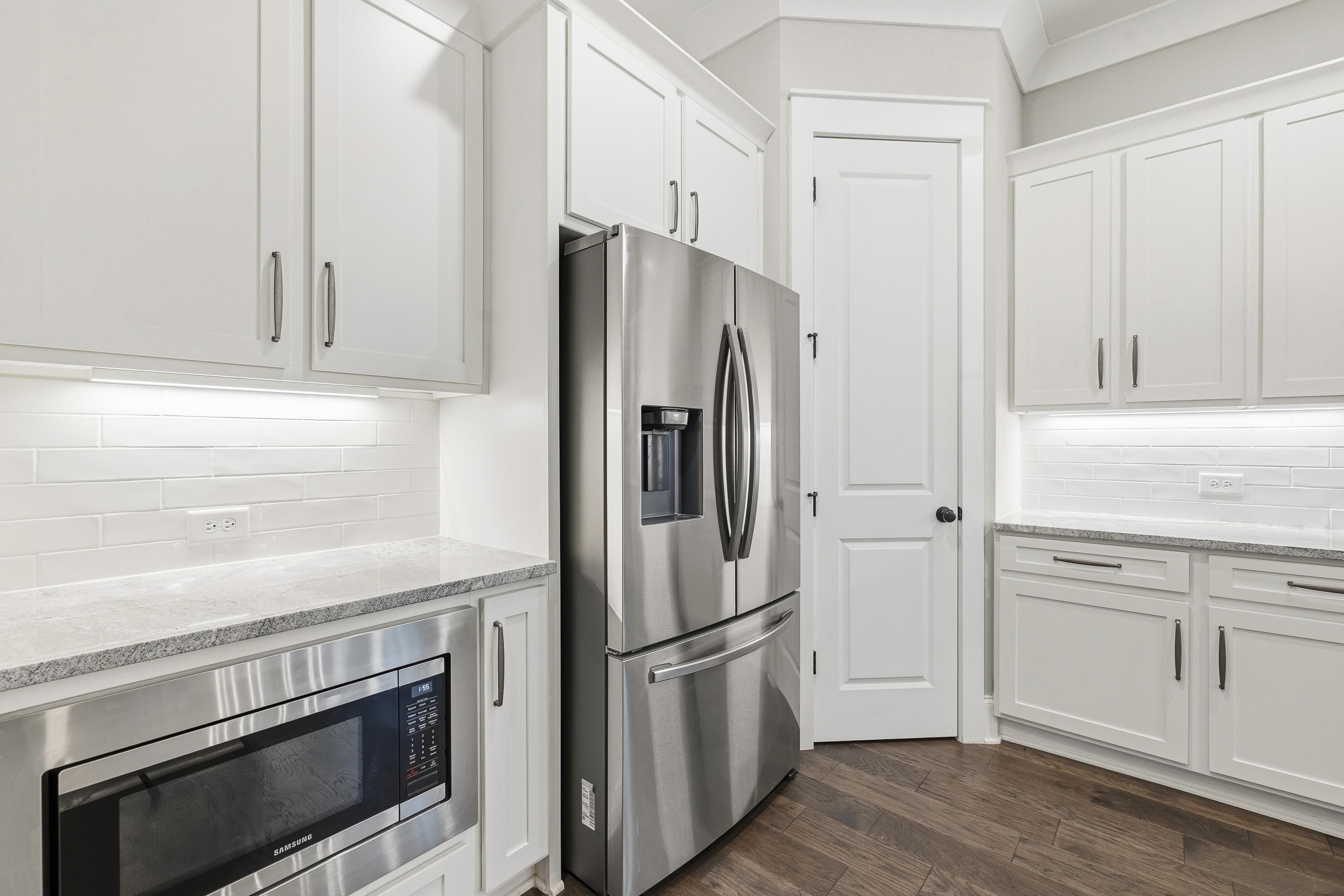 108 Wingspan Way Property Photo 13
