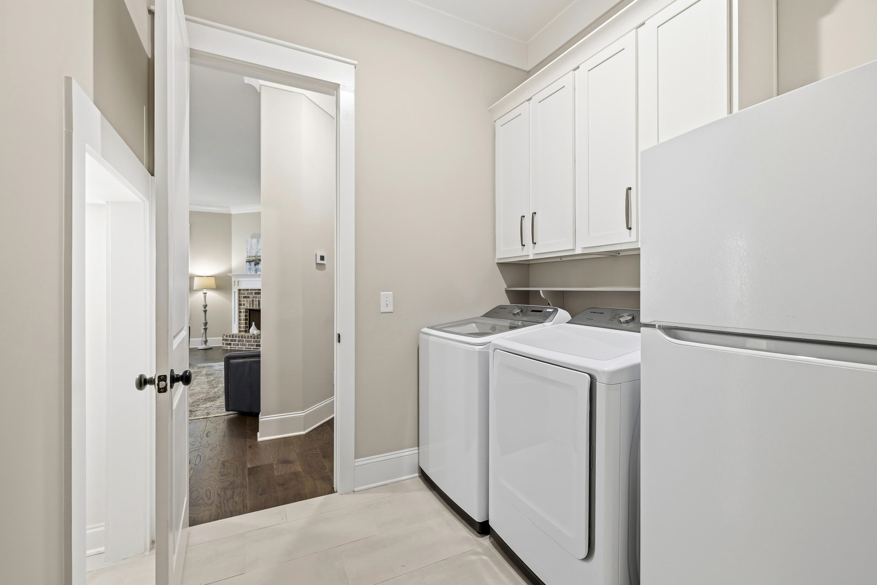 108 Wingspan Way Property Photo 34