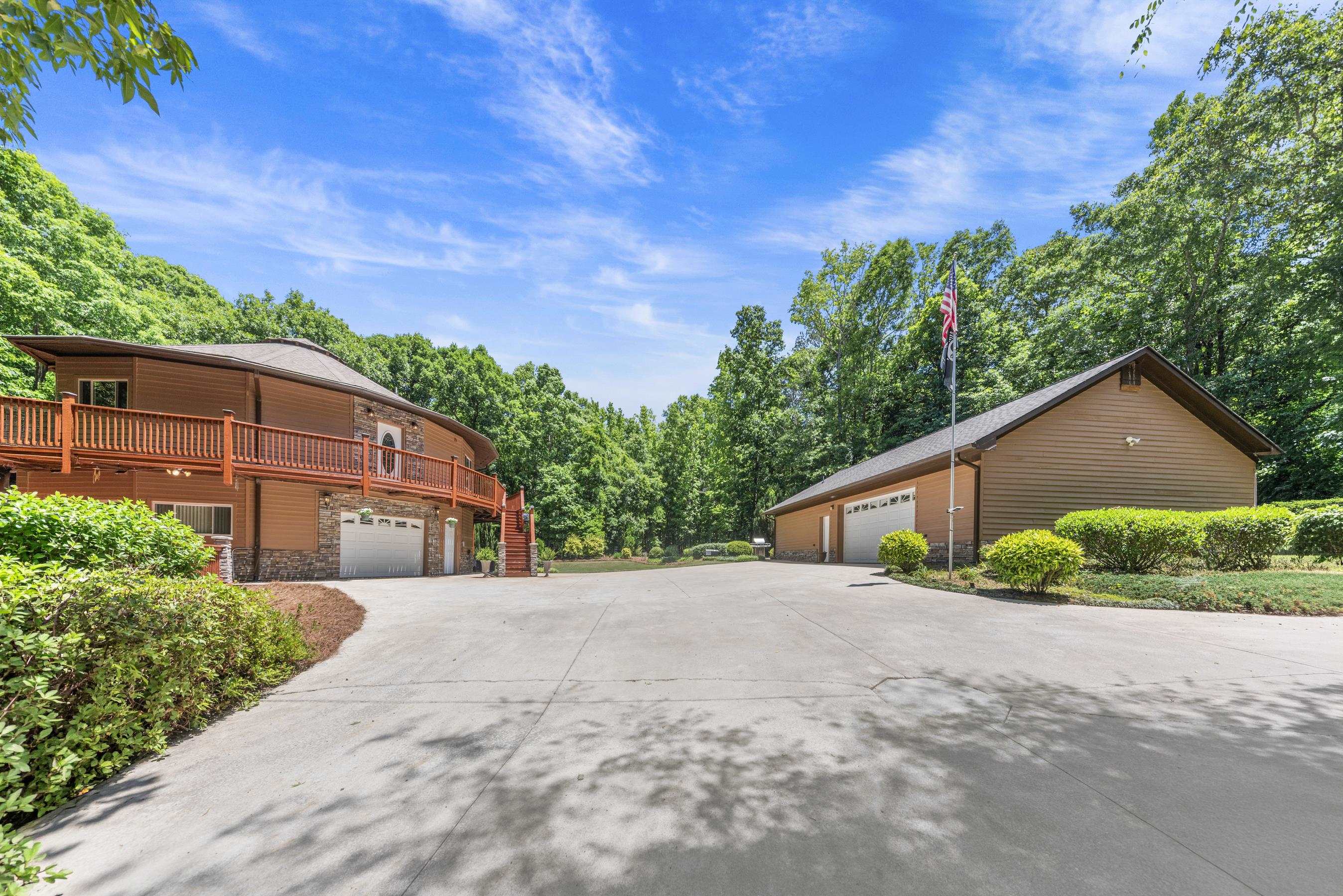 1170 Cedar Grove Road Property Photo 2
