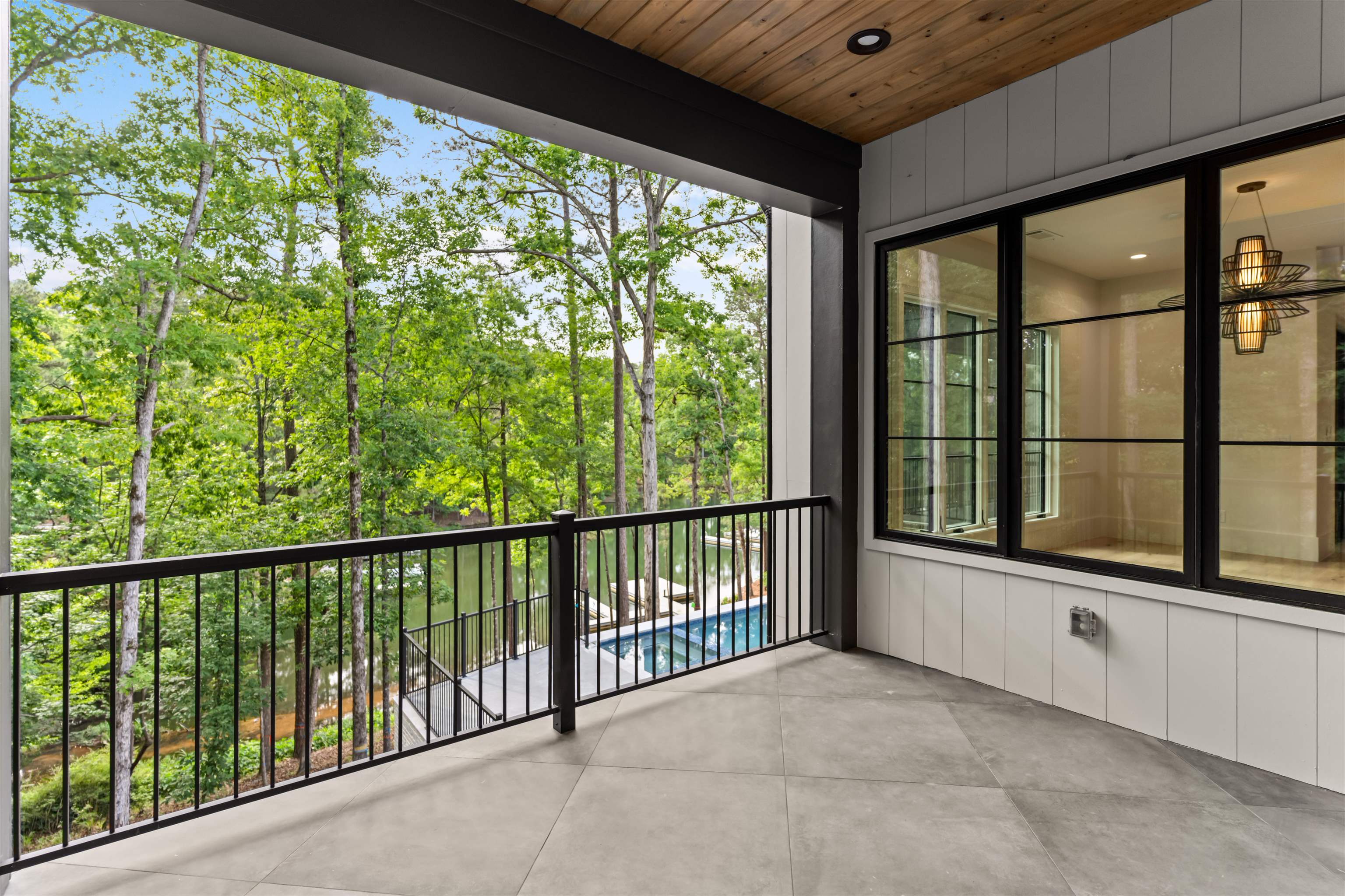 1040 Sunrise Court Property Photo 11