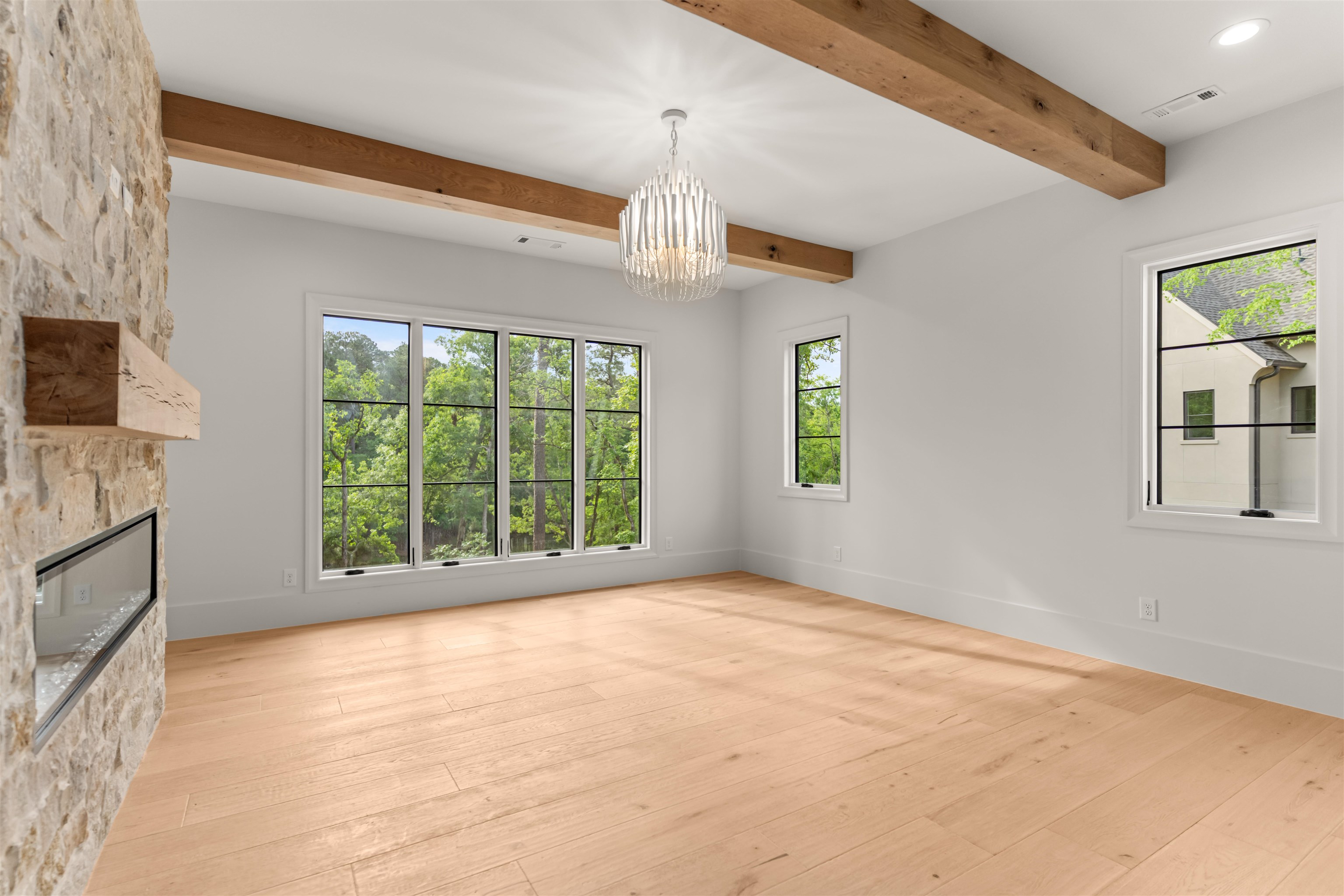 1040 Sunrise Court Property Photo 12