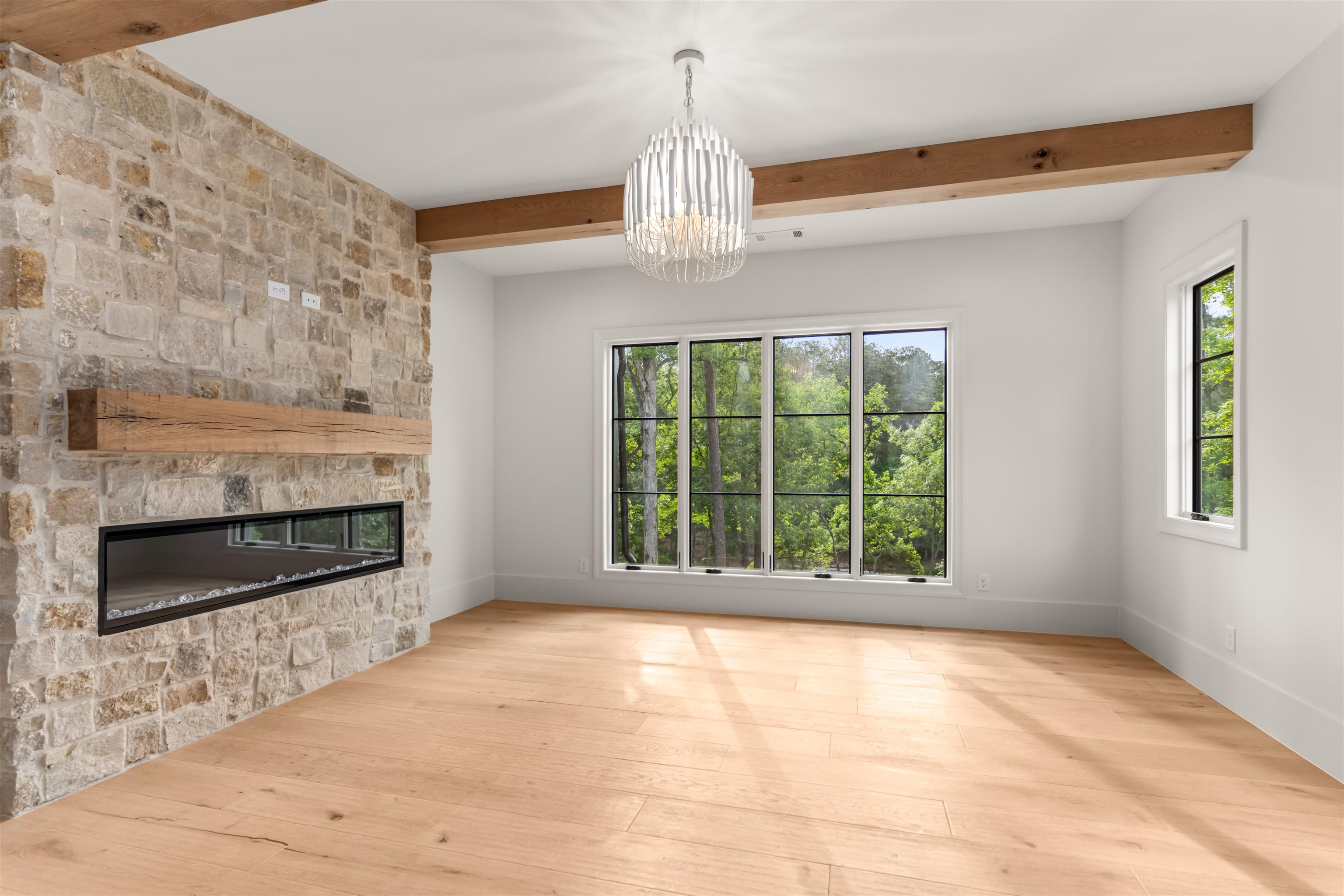 1040 Sunrise Court Property Photo 13