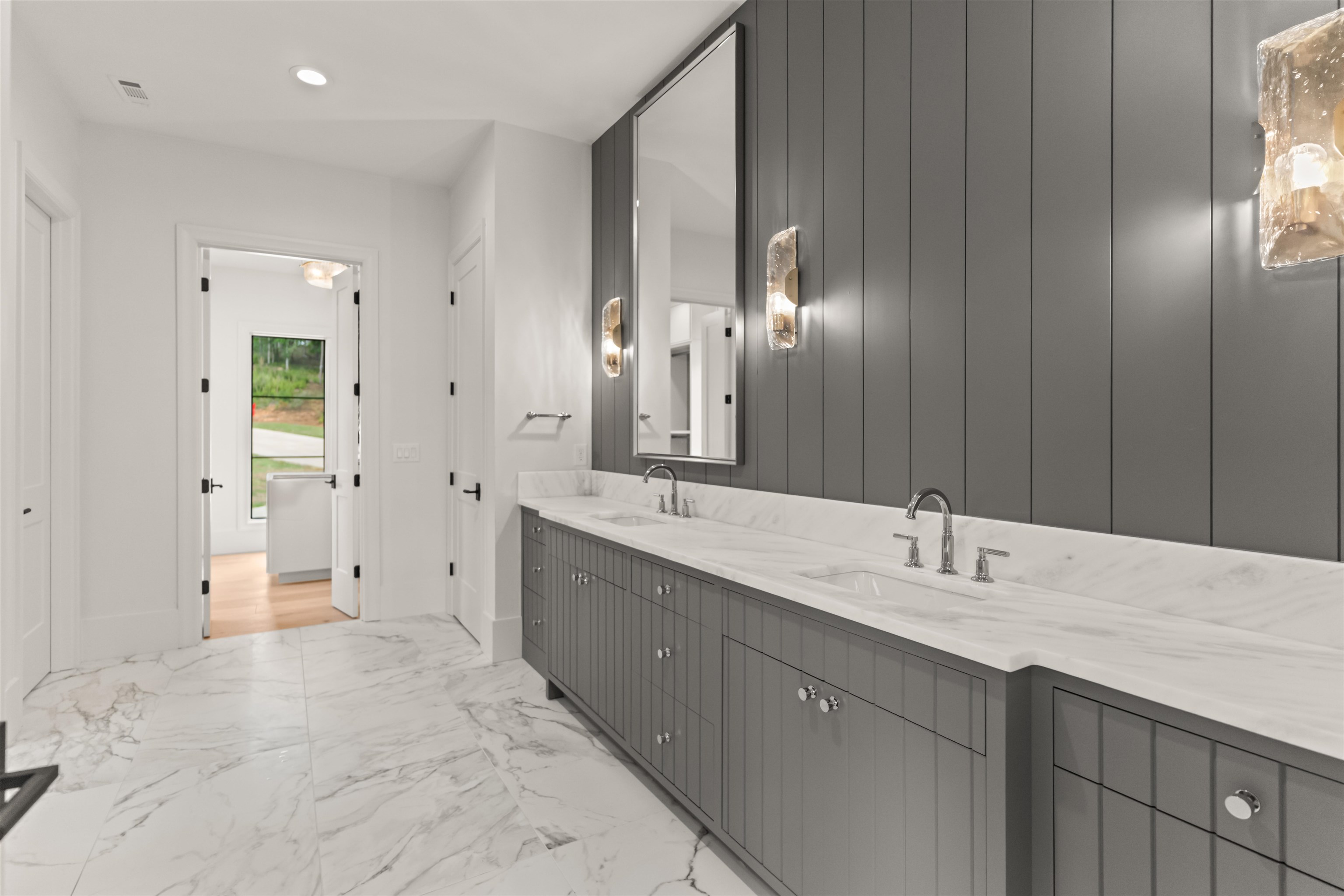 1040 Sunrise Court Property Photo 14