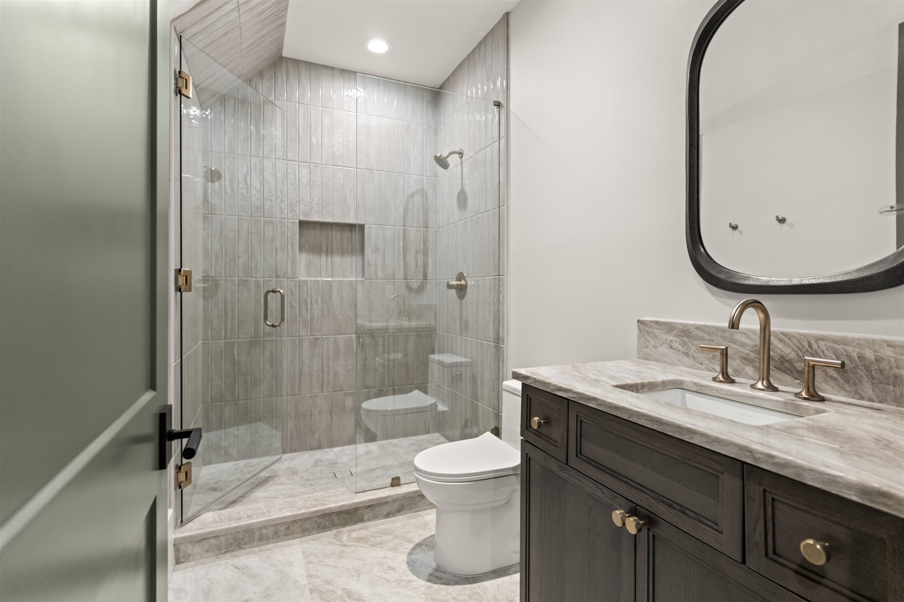 1040 Sunrise Court Property Photo 19