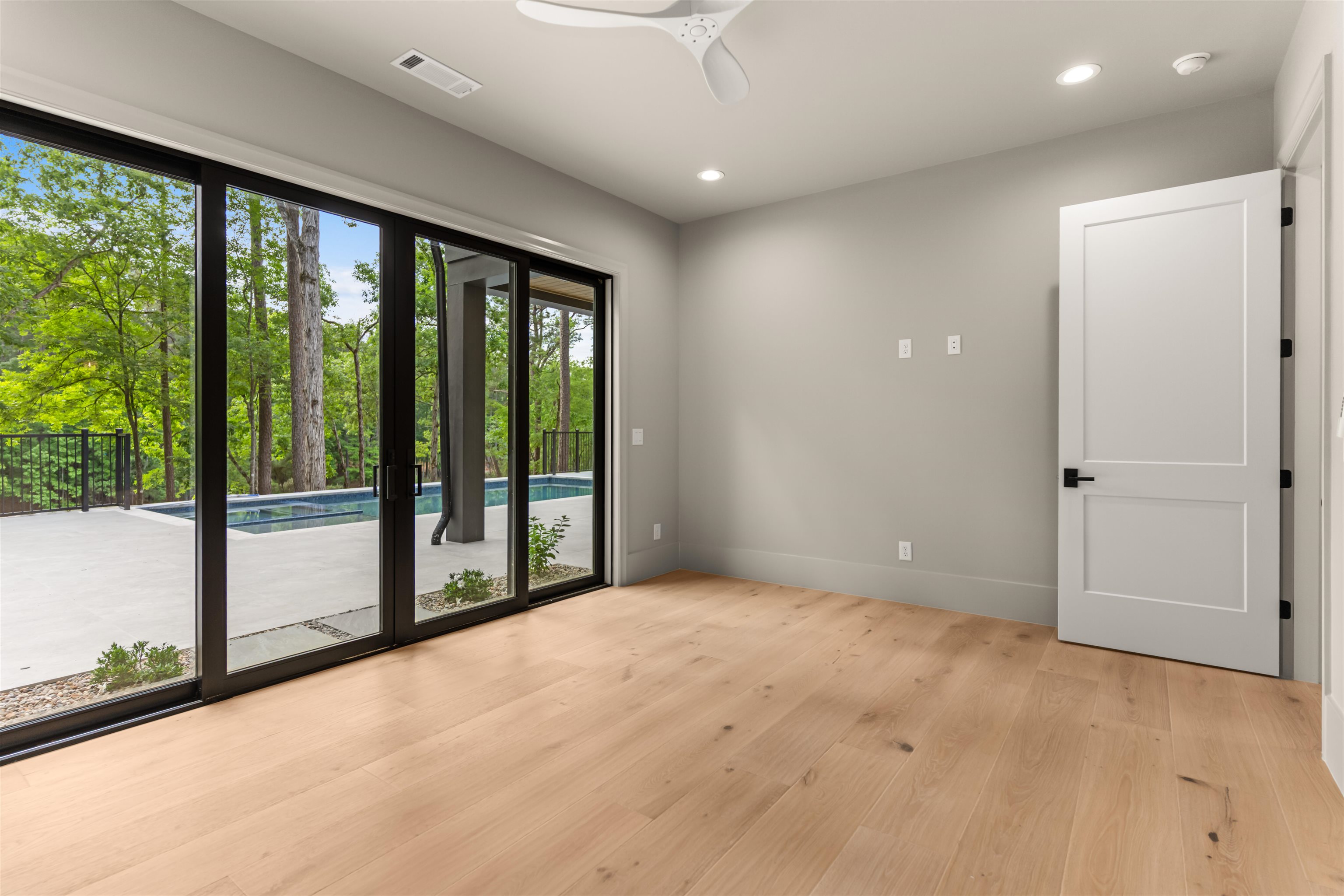 1040 Sunrise Court Property Photo 25