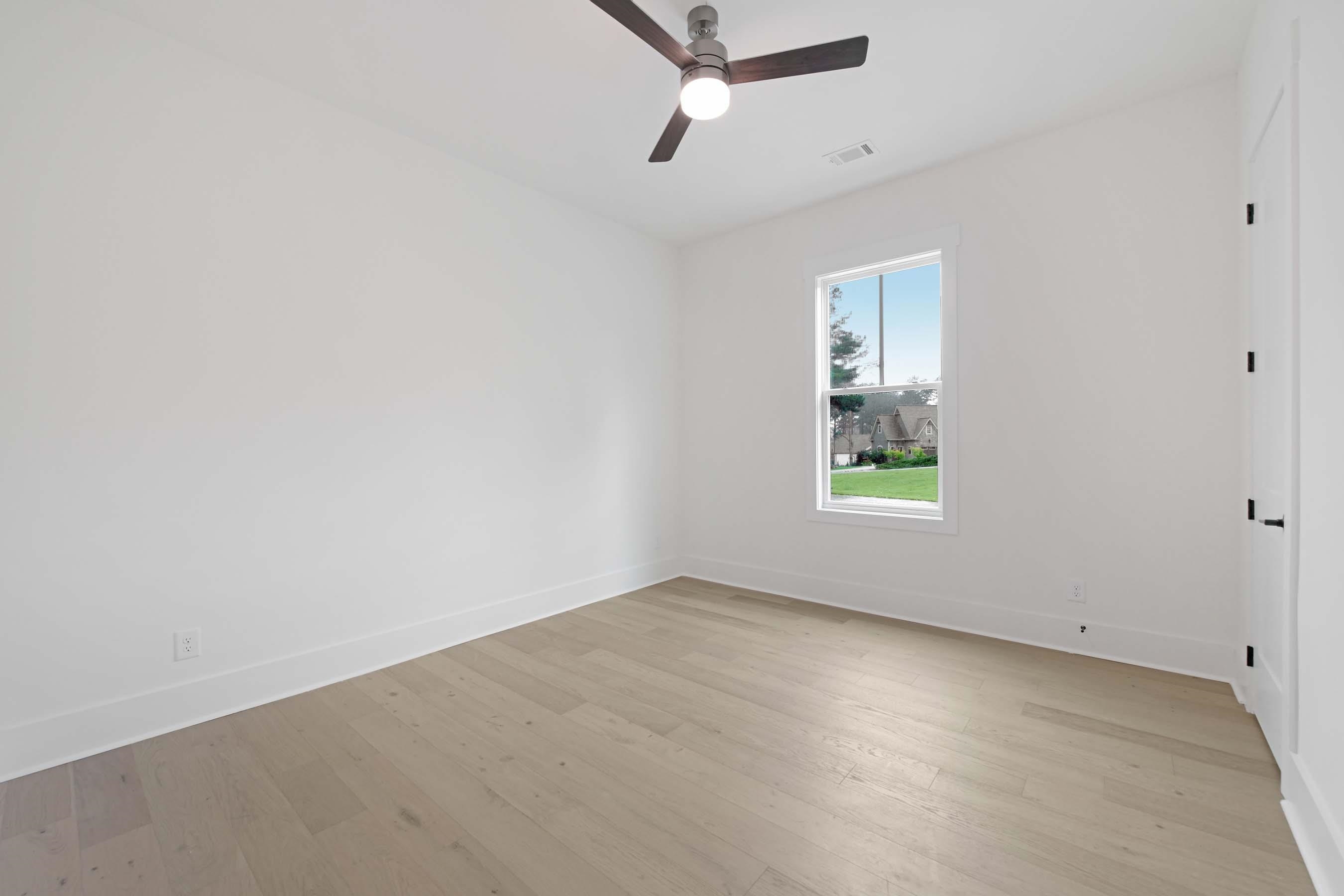 203 Eagles Way Property Photo 44