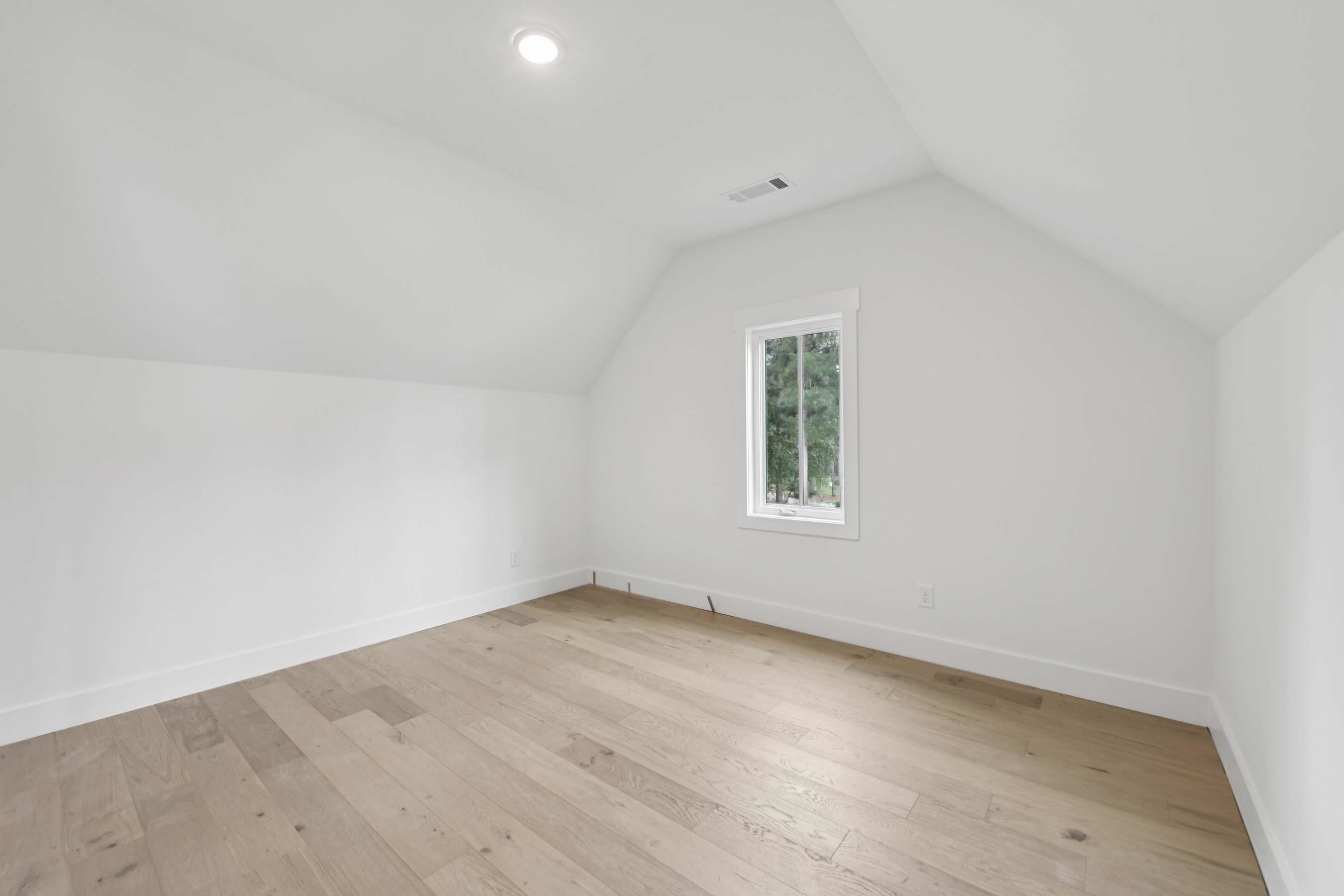 203 Eagles Way Property Photo 58