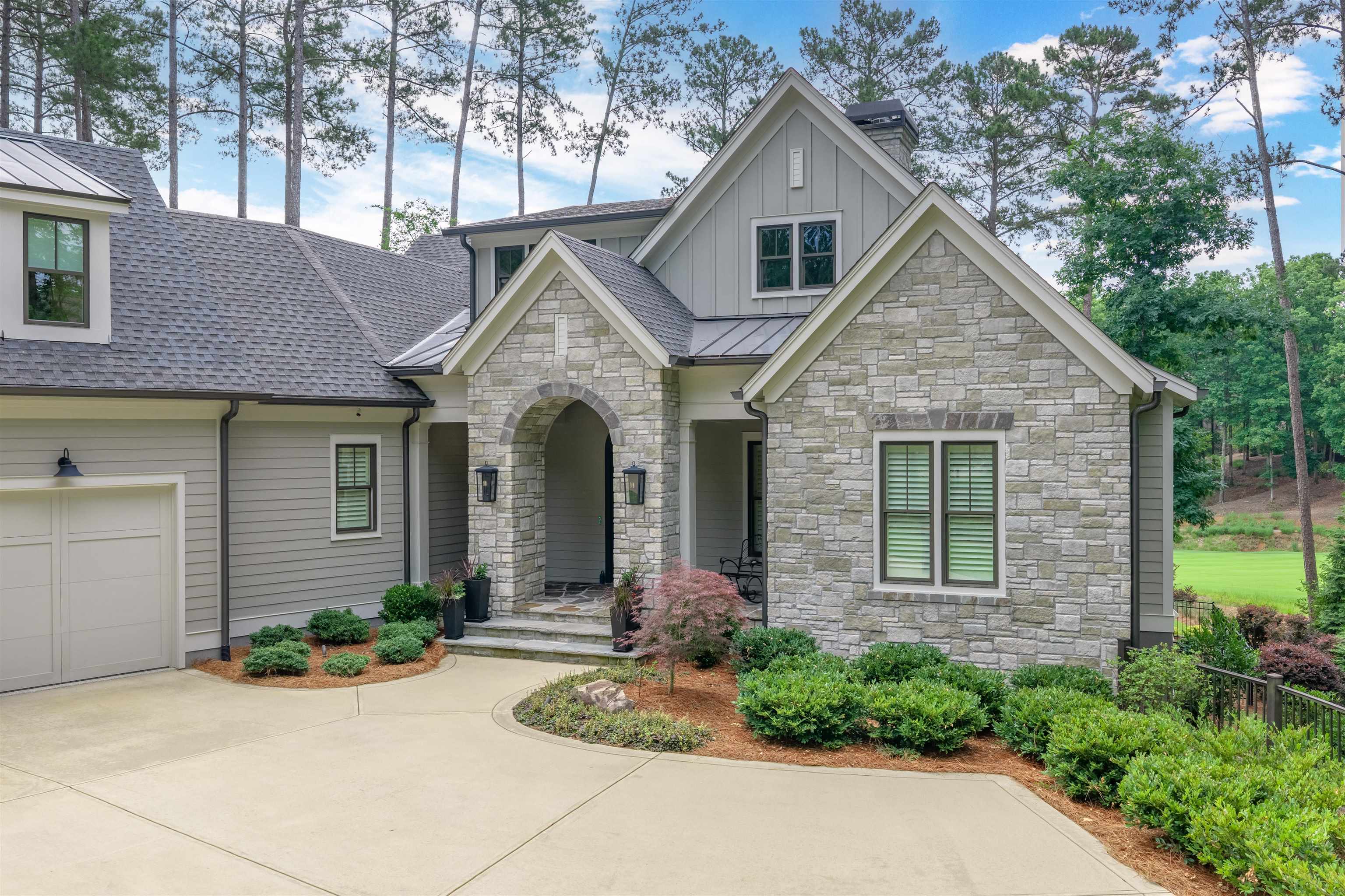 1050 Woodham Creek Property Photo 4