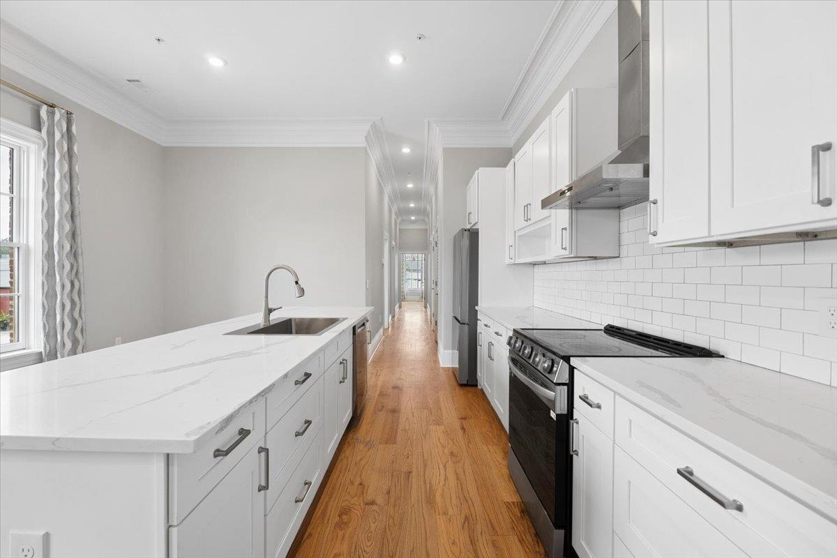 Unit C Property Photo 5