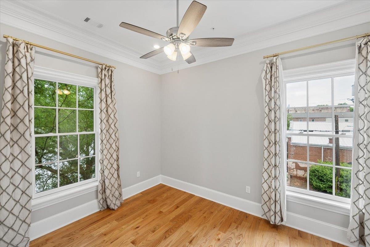 Unit C Property Photo 21