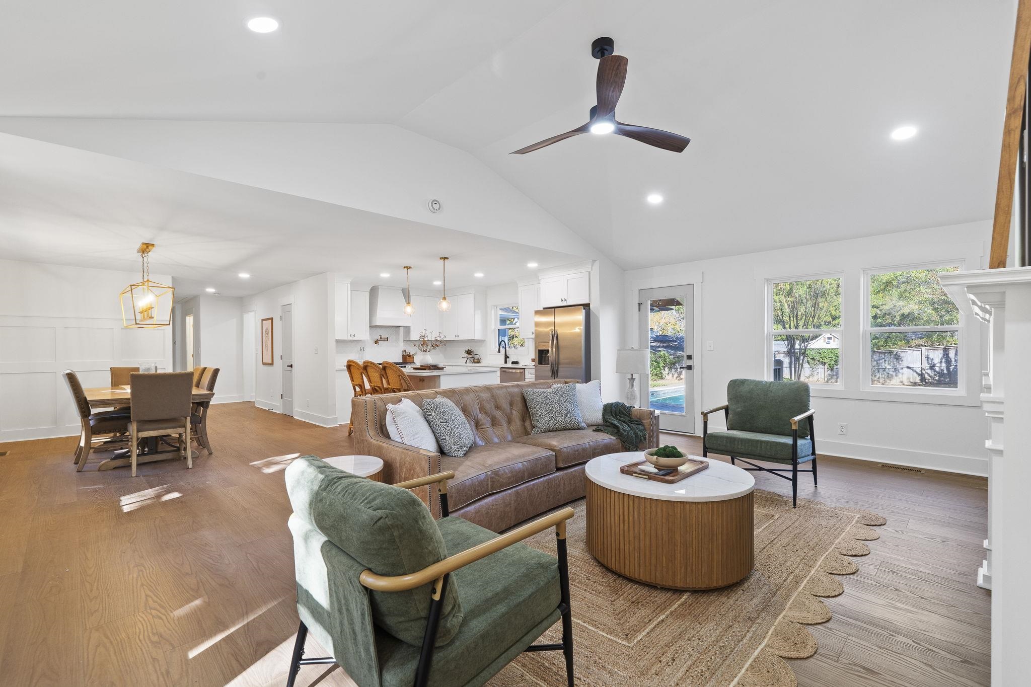 113 Admirality Way Property Photo 13