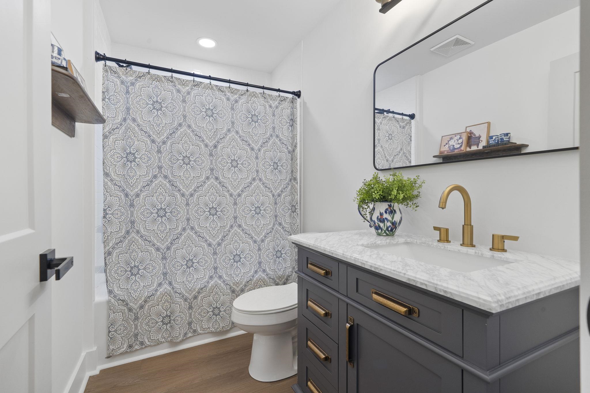 113 Admirality Way Property Photo 32