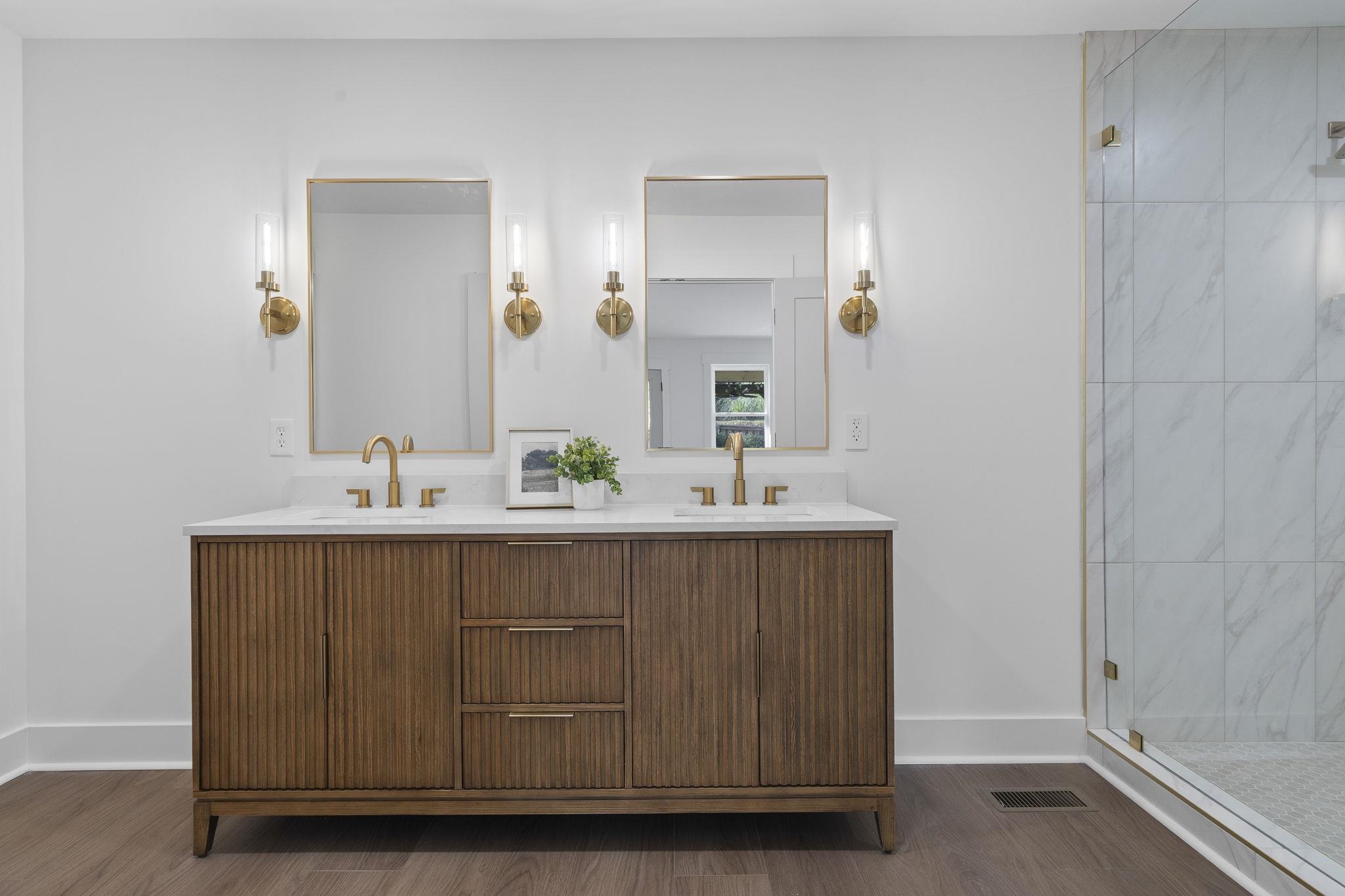113 Admirality Way Property Photo 44