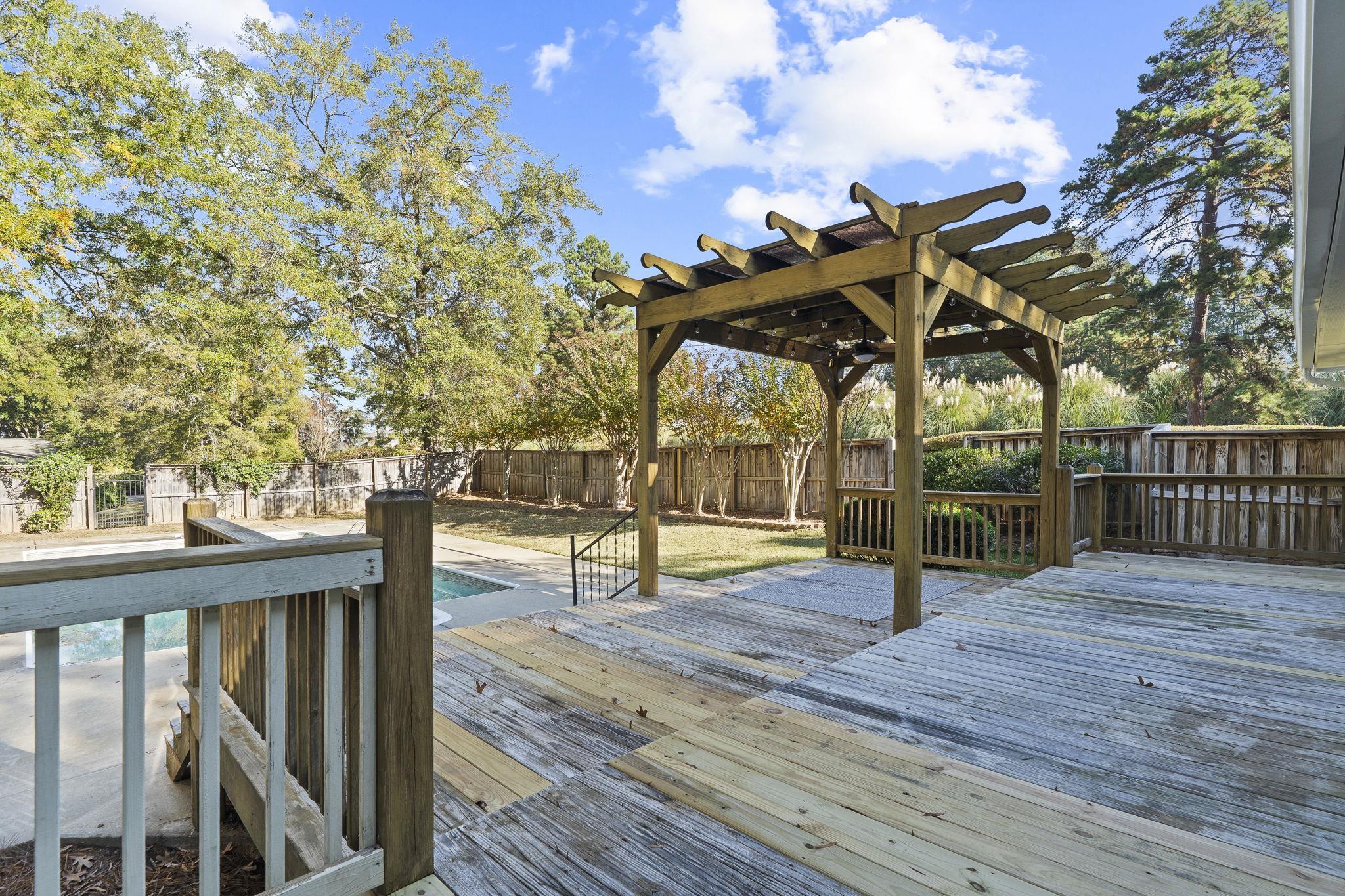 113 Admirality Way Property Photo 55