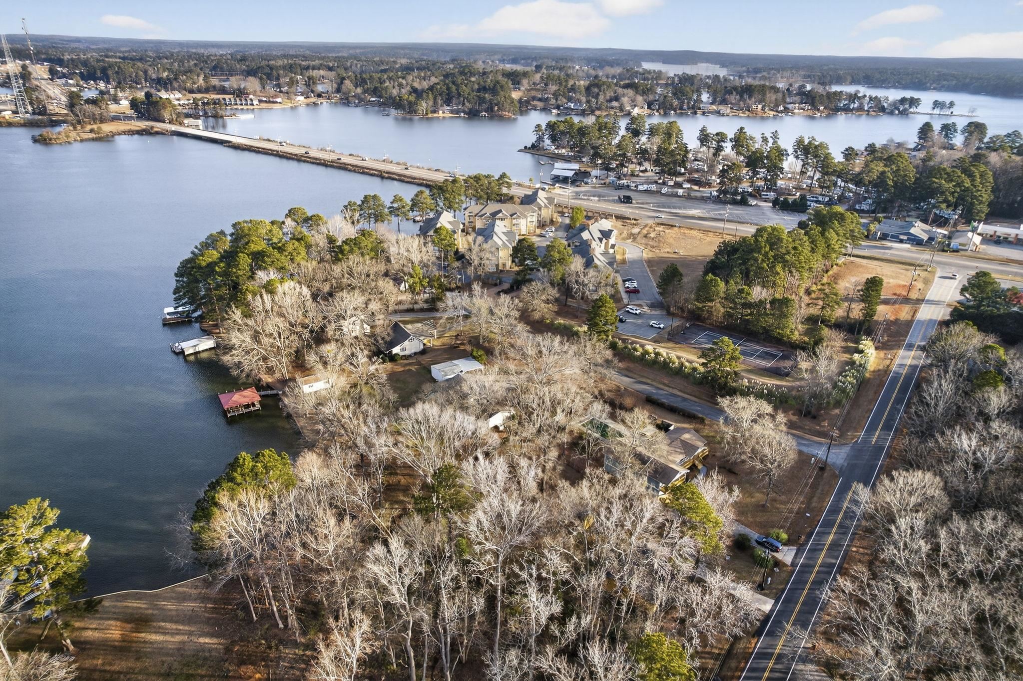 113 Admirality Way Property Photo 60