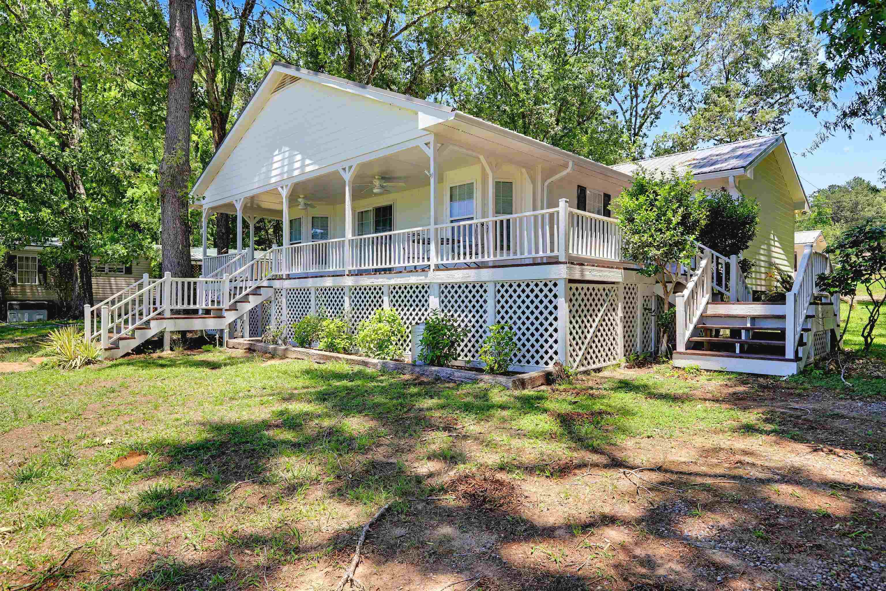 1691 ARROWHEAD ROAD Property Photo 1