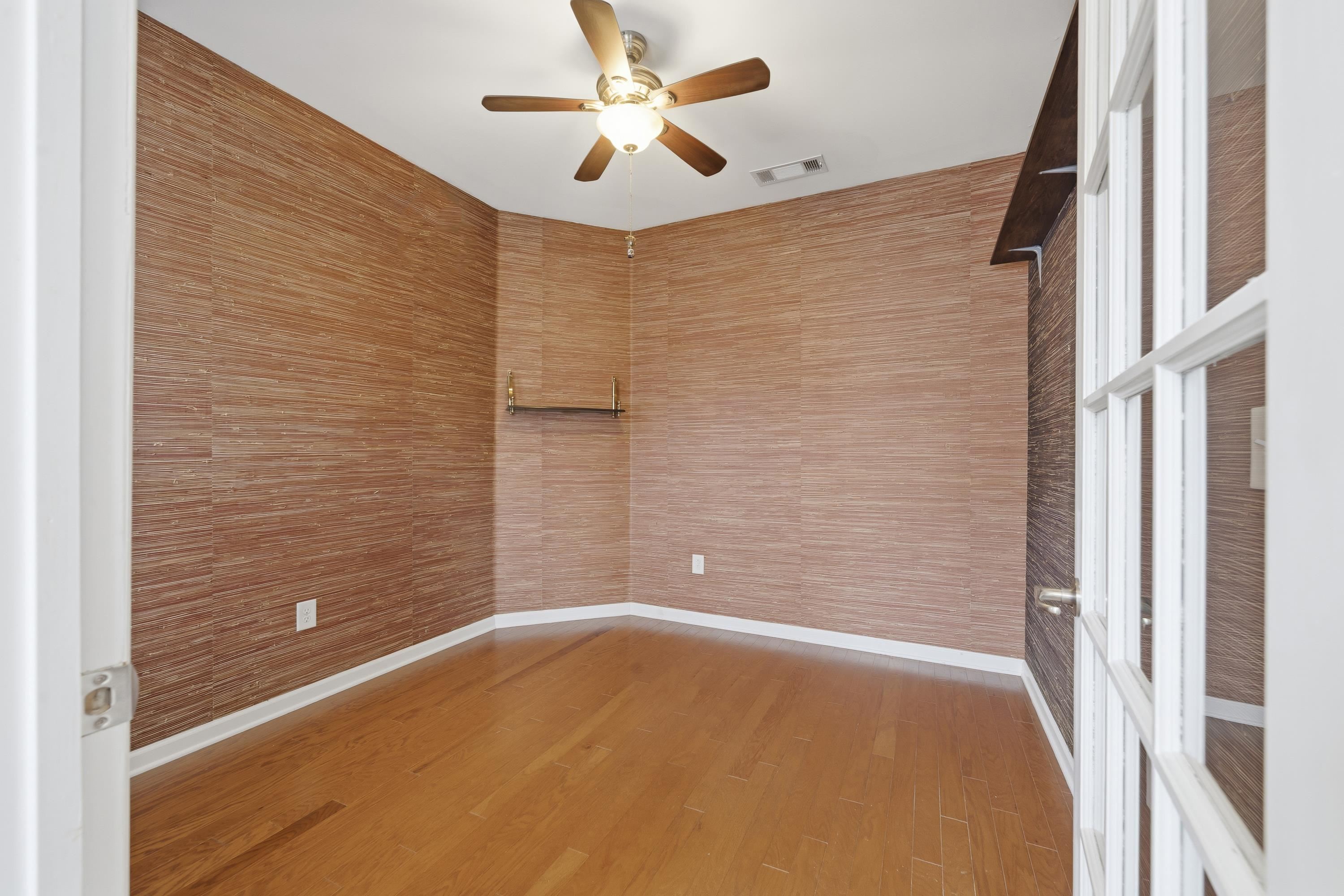 1100 Summer Station Street Property Photo 7
