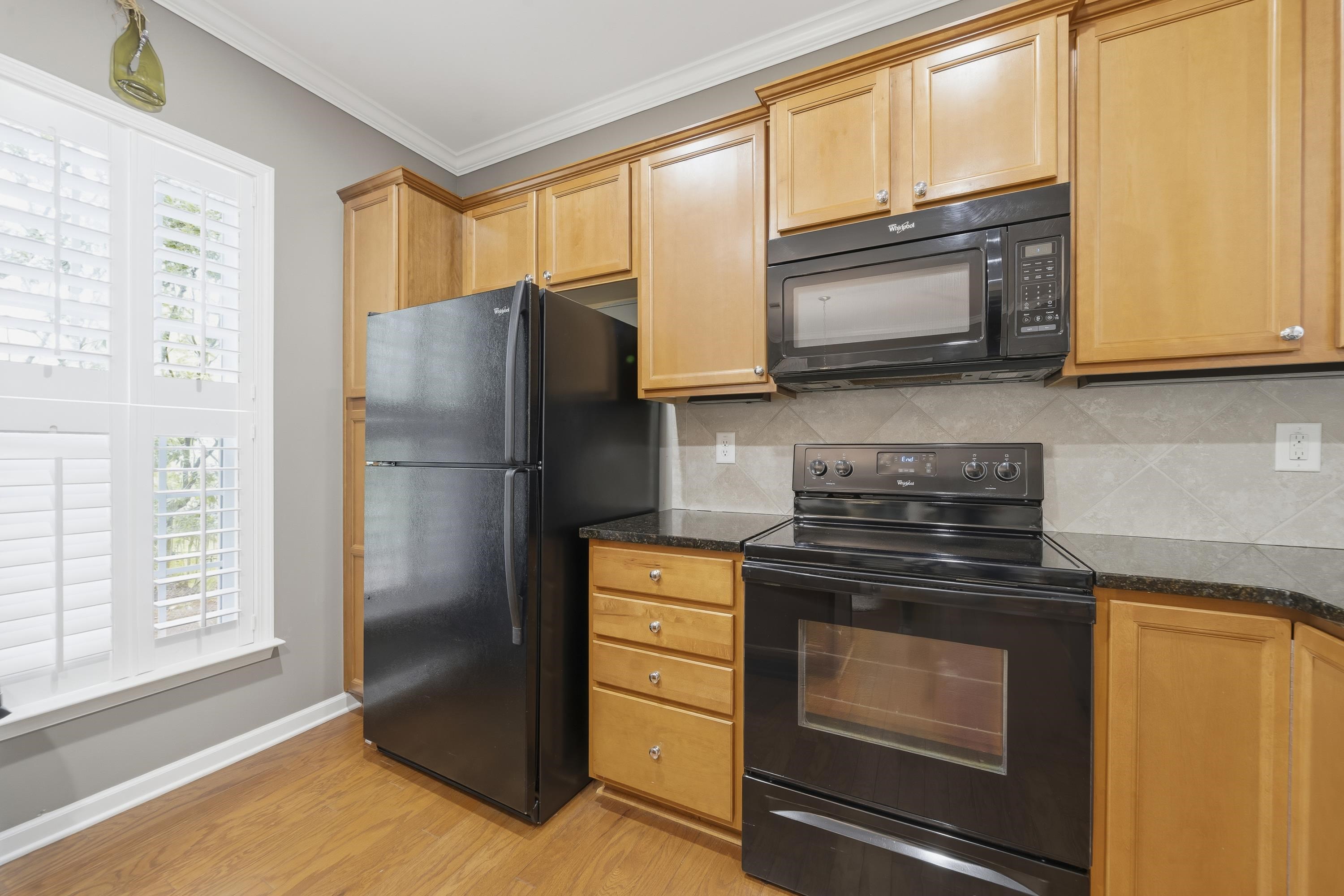 1100 Summer Station Street Property Photo 21