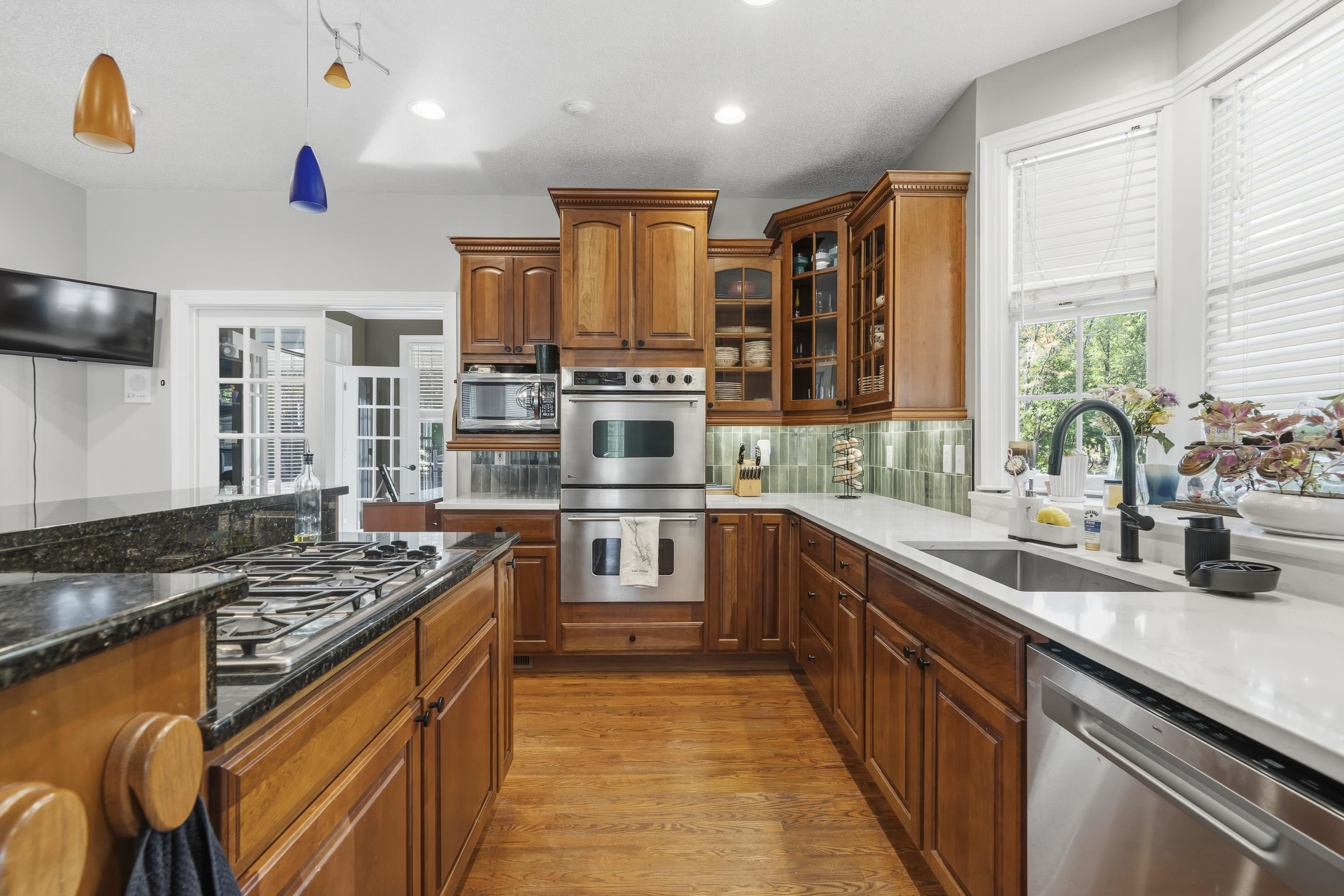 1361 West Broad Street Property Photo 15