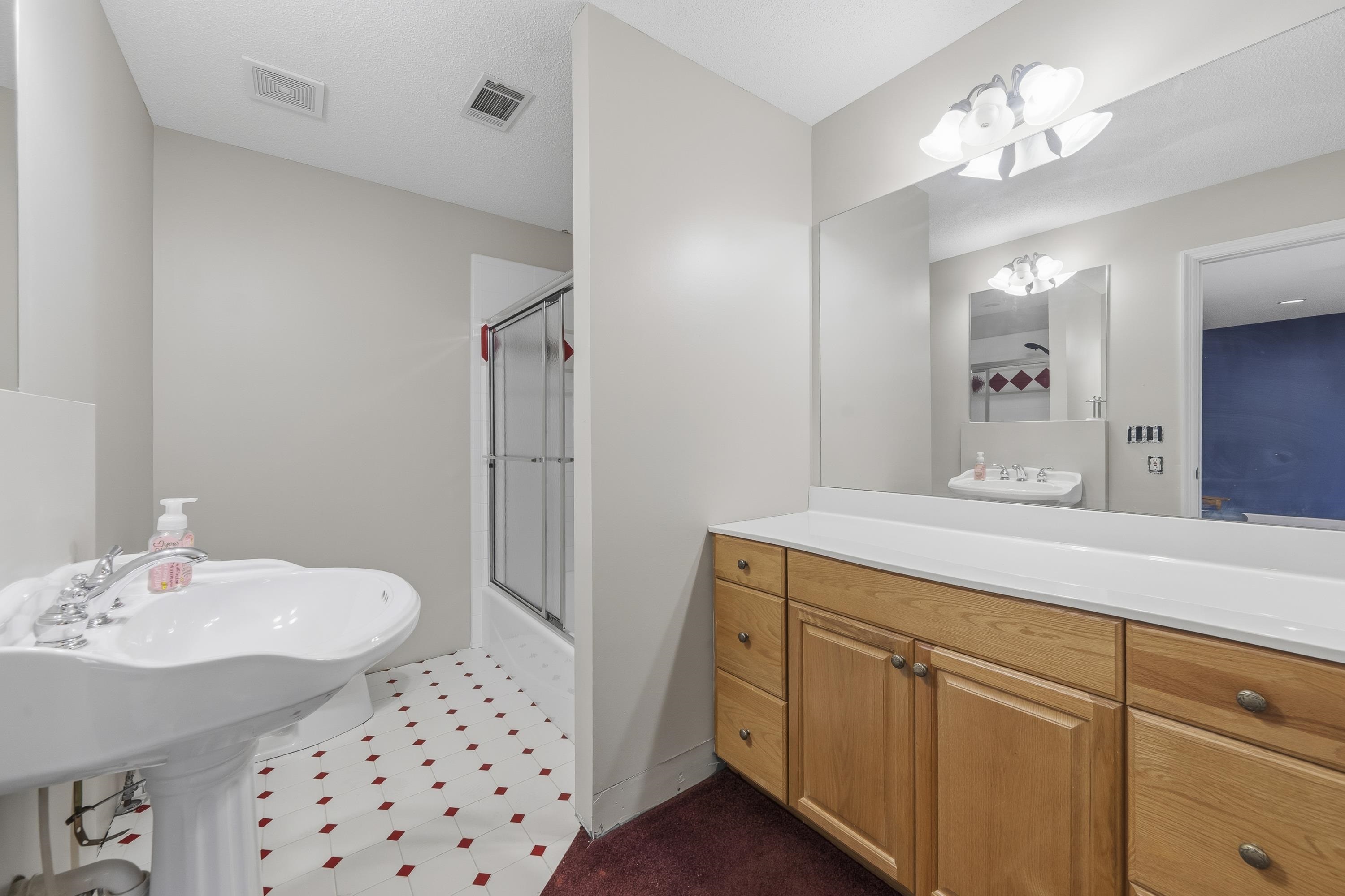 1361 West Broad Street Property Photo 45