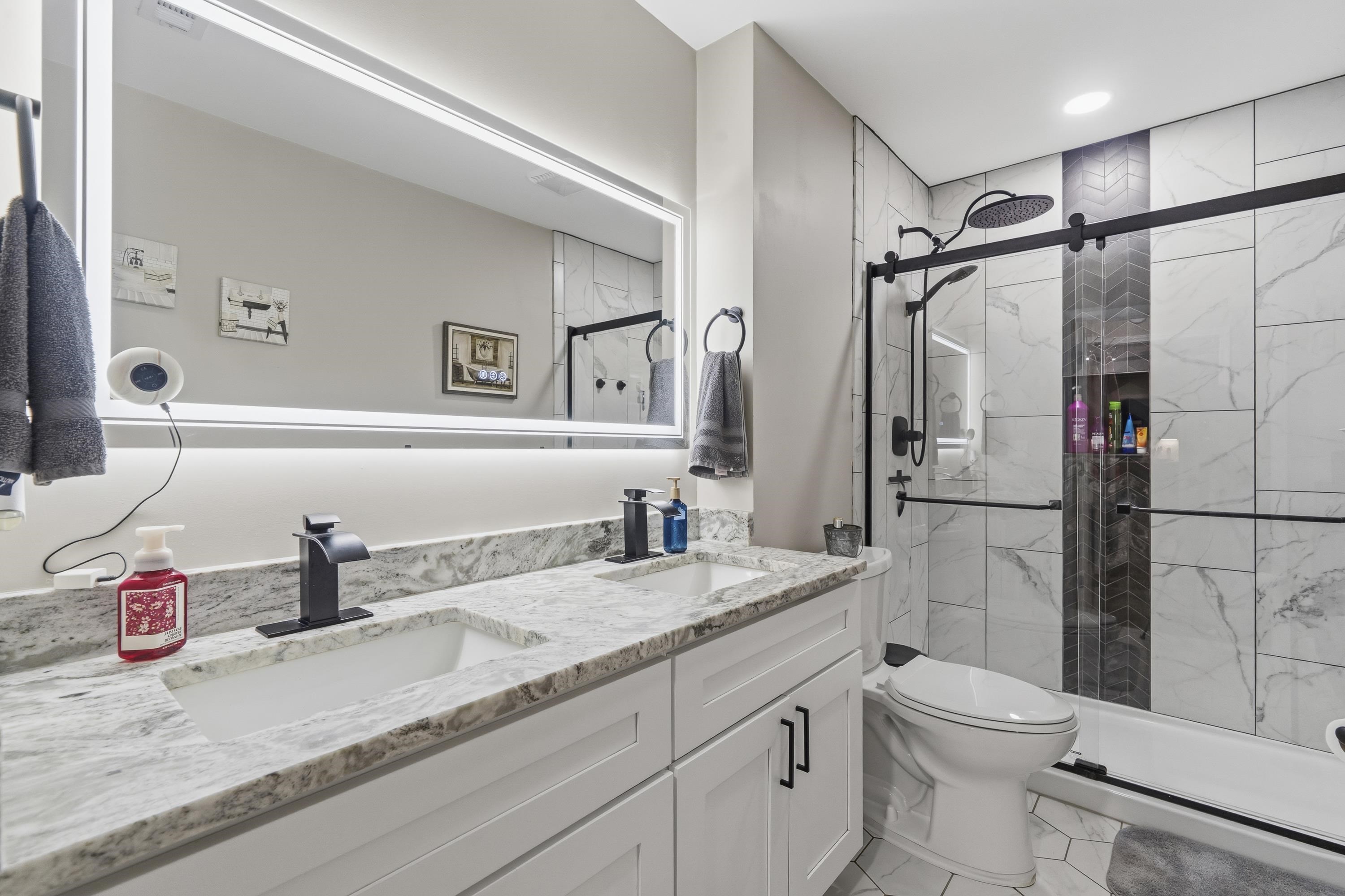 1361 West Broad Street Property Photo 63
