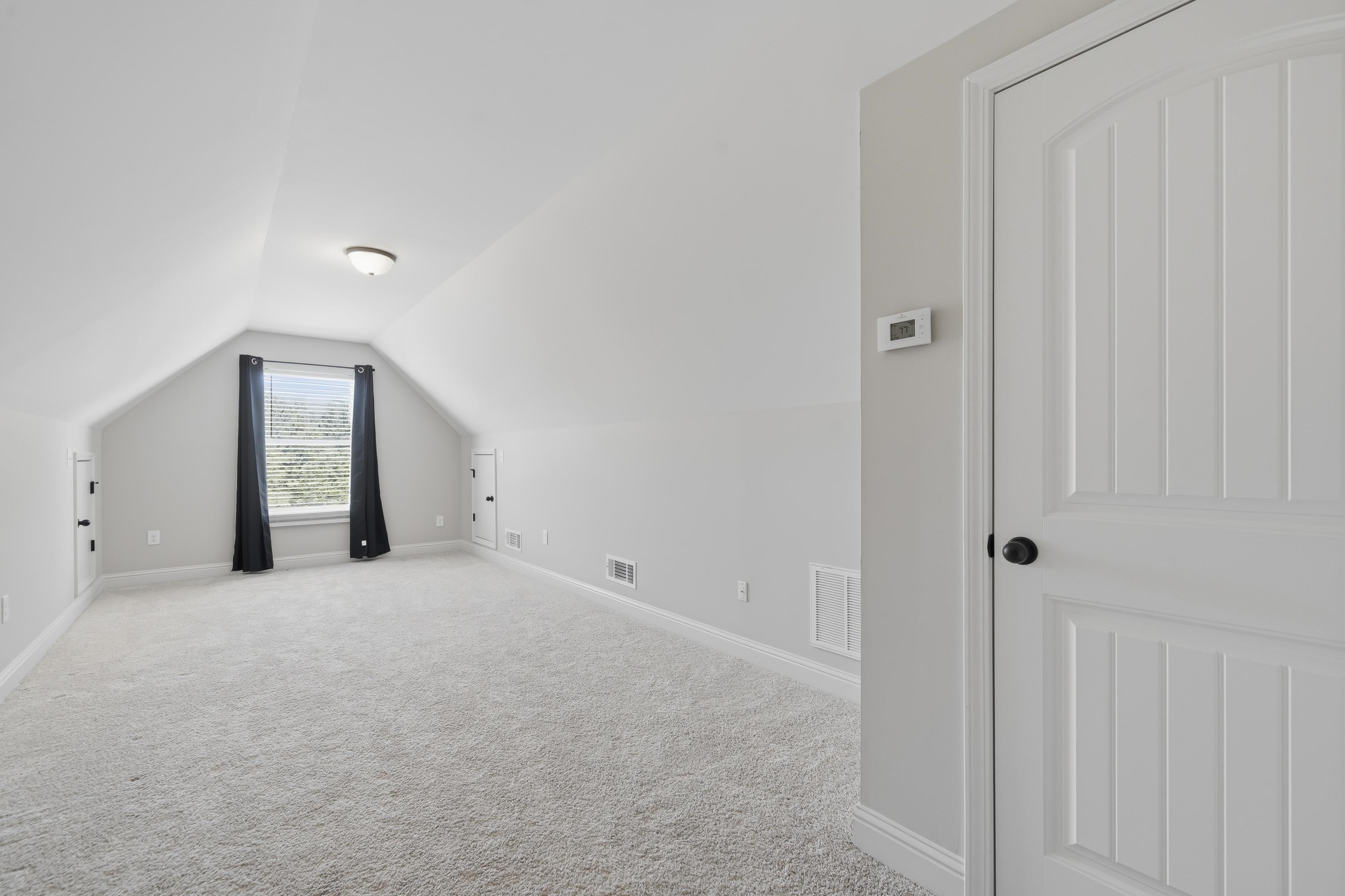 166 Alexander Lakes Drive Property Photo 31