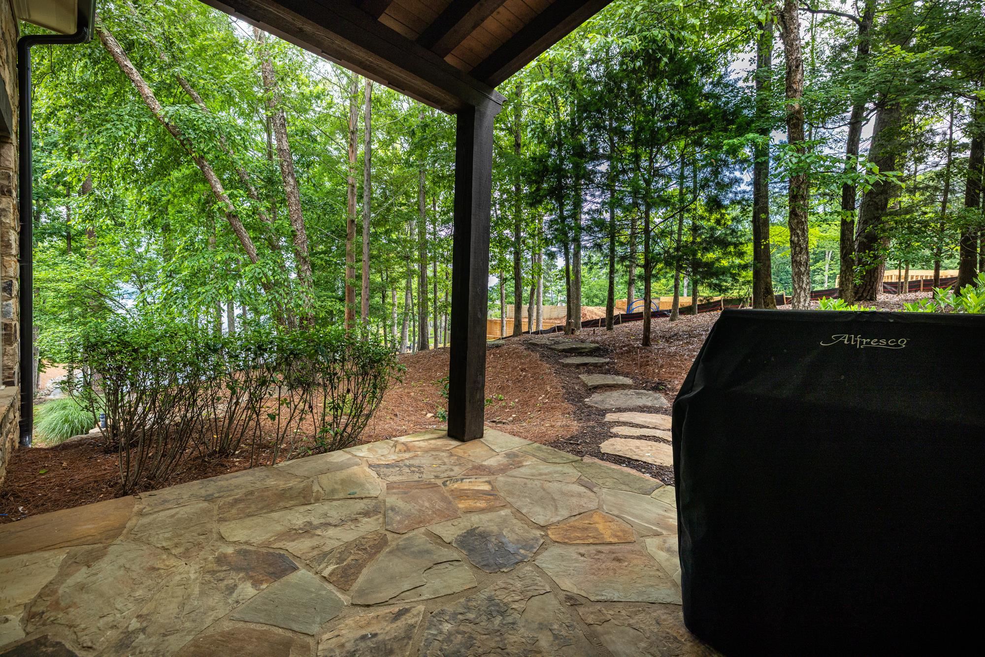 2481 Linger Longer Drive Property Photo 32