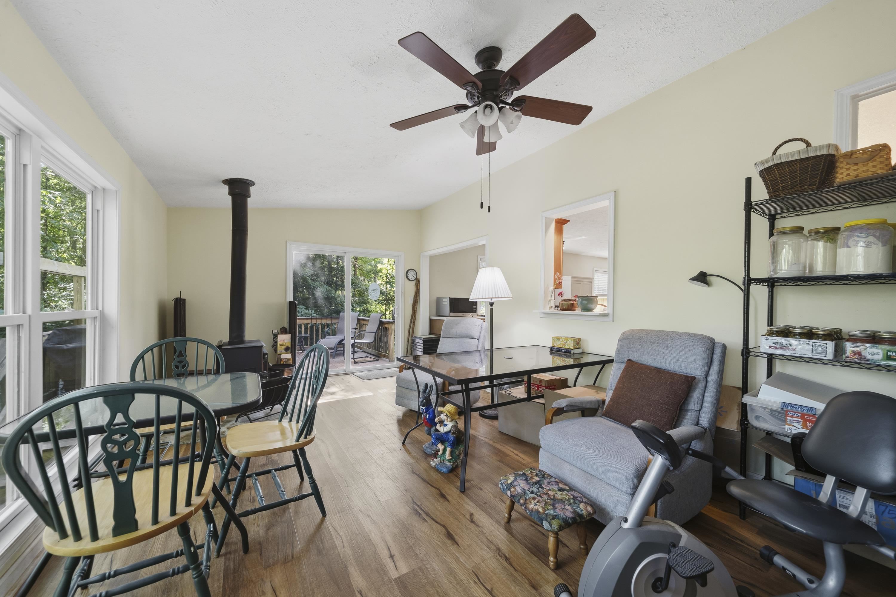216 River Oak Drive Property Photo 17