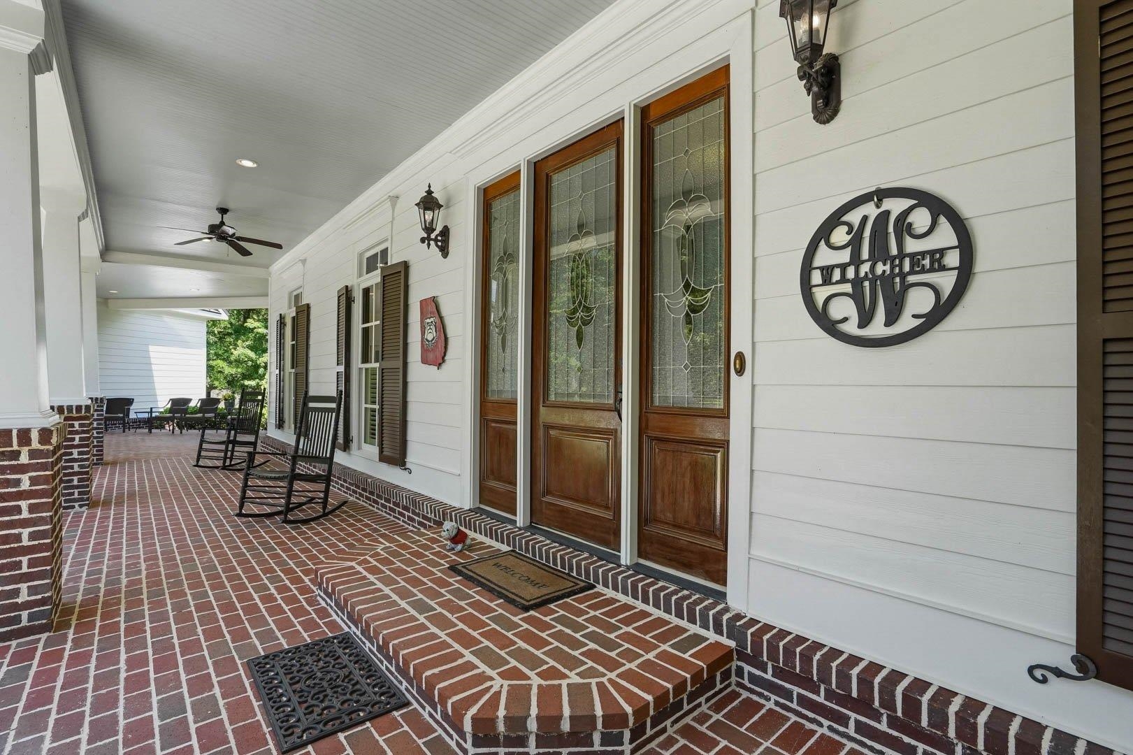 1061 River Farm Run Property Photo 3